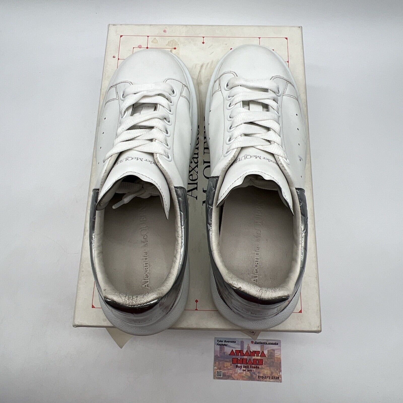 Size 9 - Alexander McQueen oversized sneaker Silver Crocodile (625162WHYBQ9071)