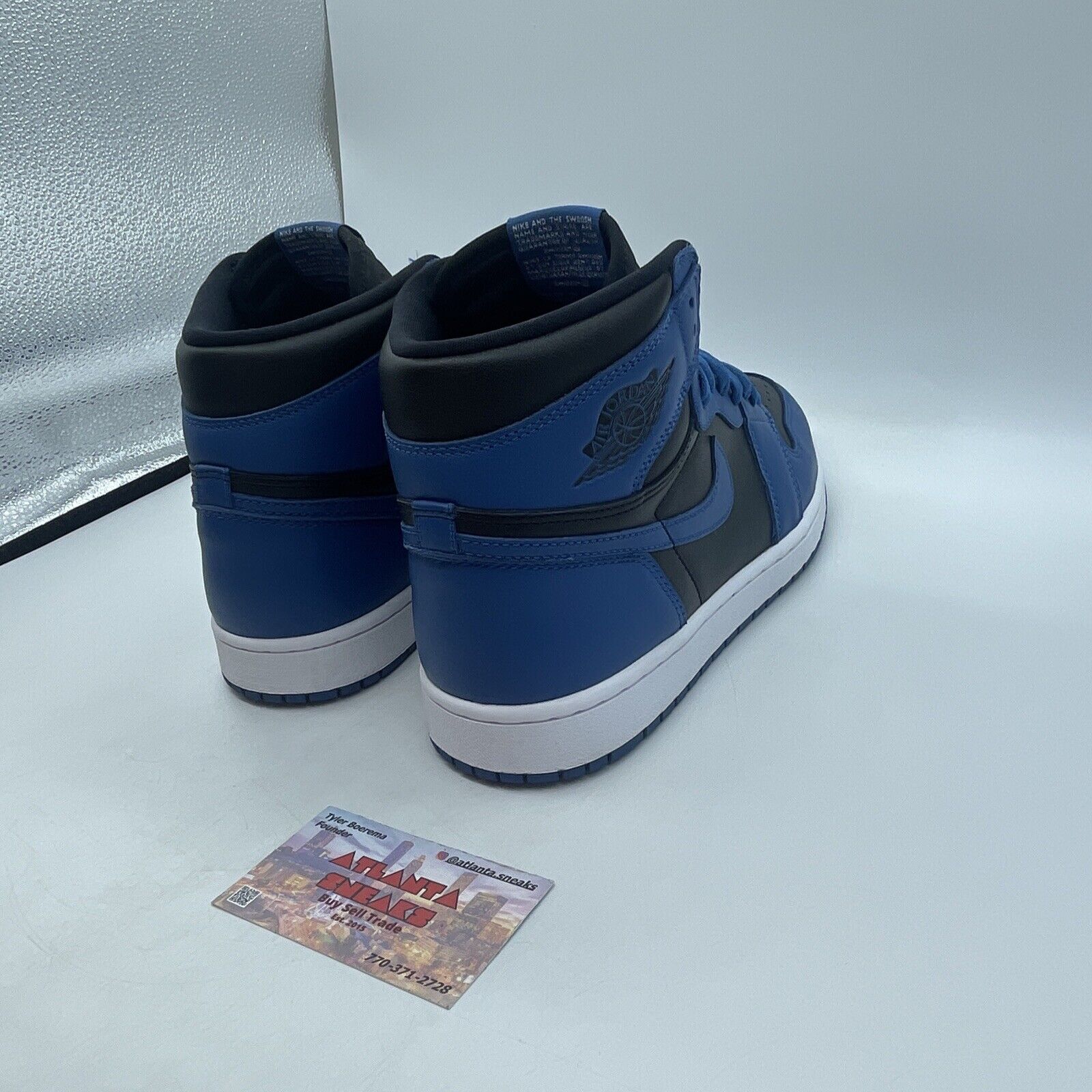 Size 9.5 - Jordan 1 Retro OG High Dark Marina Blue White Black (555088-404)