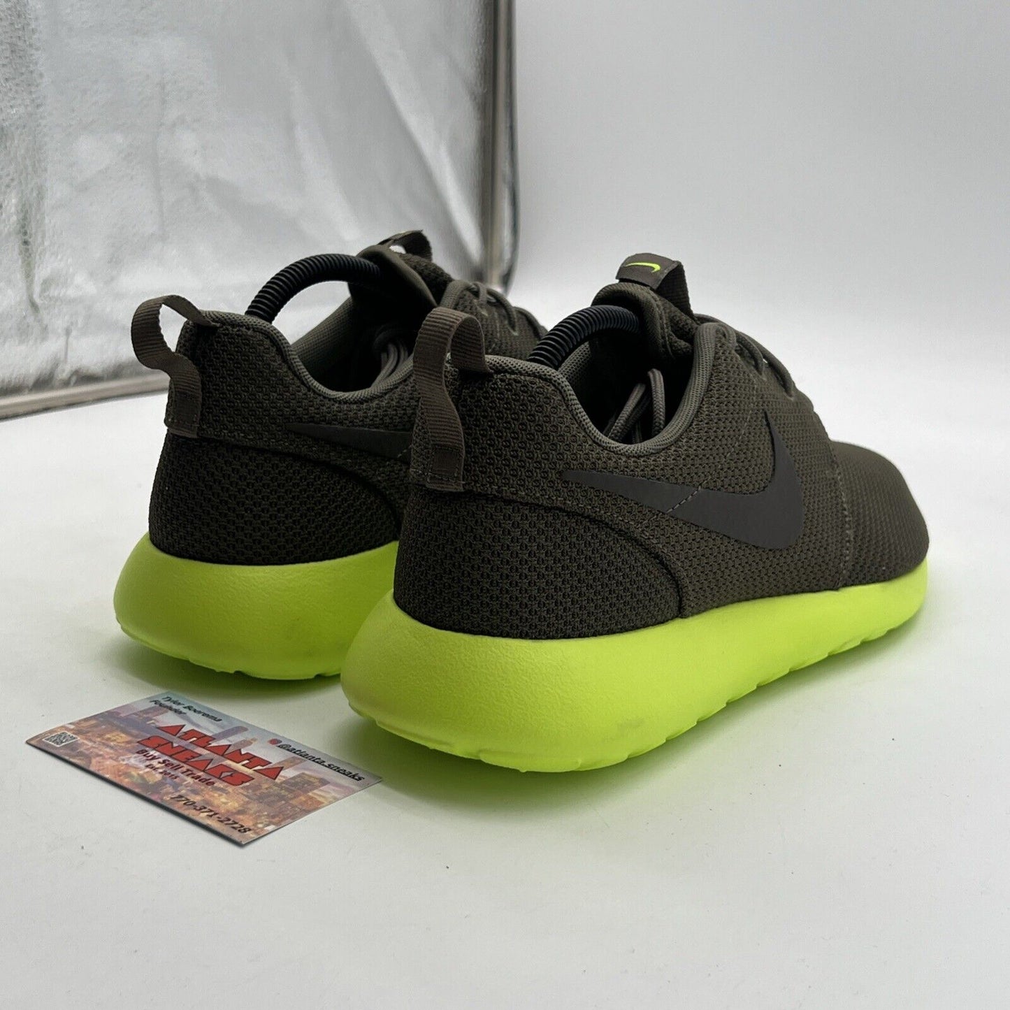 Size 9 - Nike Rosherun Tarp Green (511881-307)