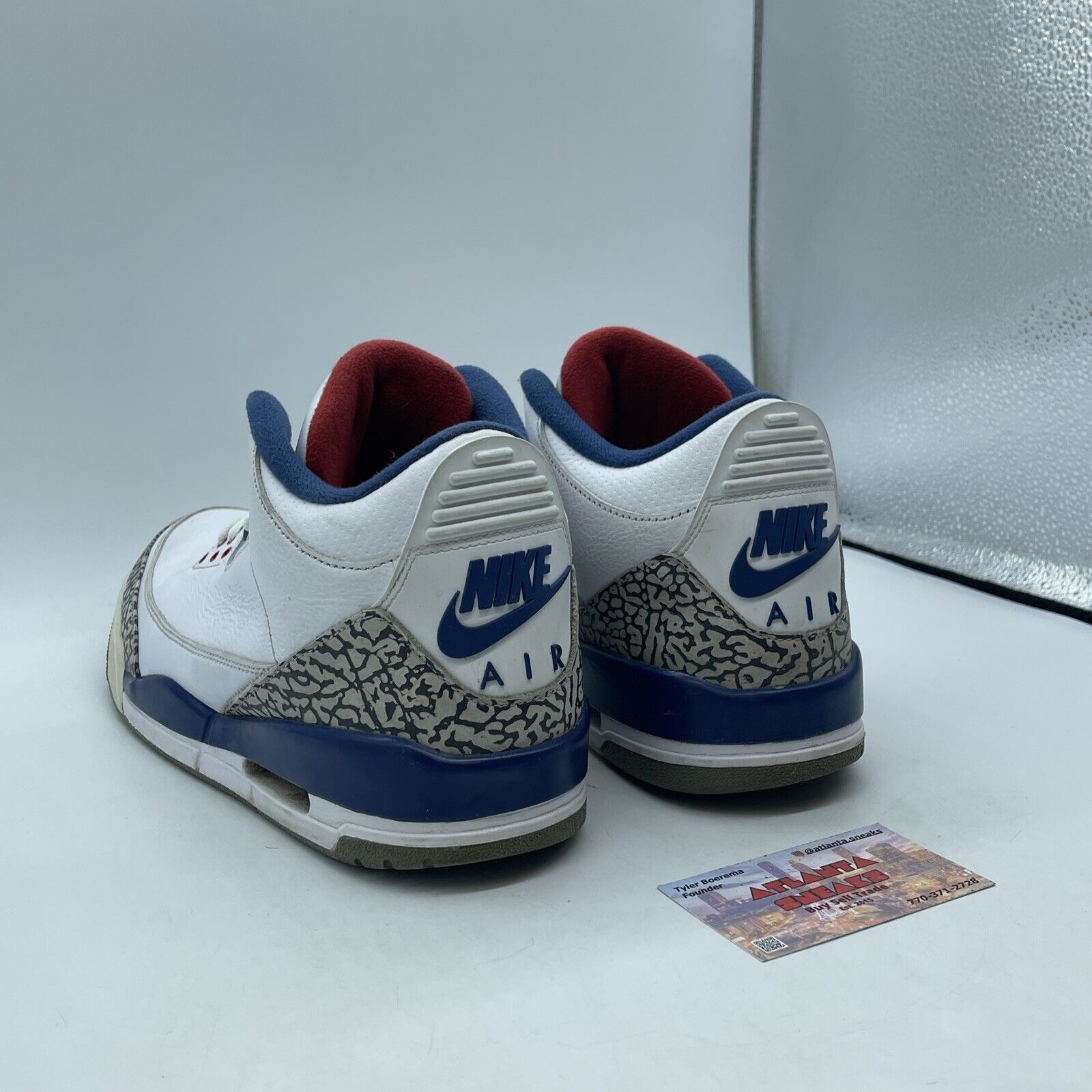 Size 11.5 - Jordan 3 Retro Mid True Blue Grey Suede White Leather (854262-106)