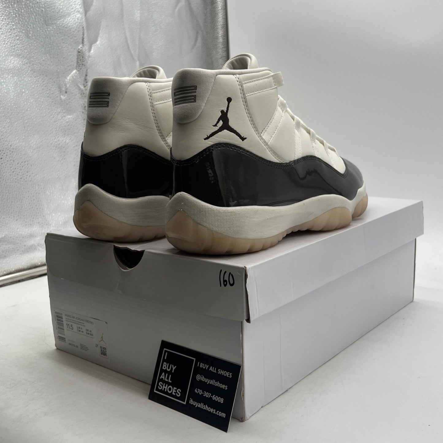 Size 11.5 - Air Jordan 11 Retro Mid Neapolitan W (AR0715-101)