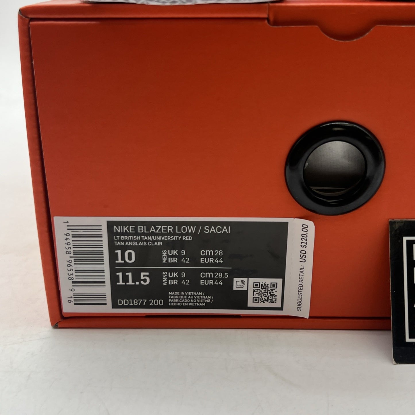 Size 10 - Nike sacai x Blazer Low British Tan (DD1877-200)