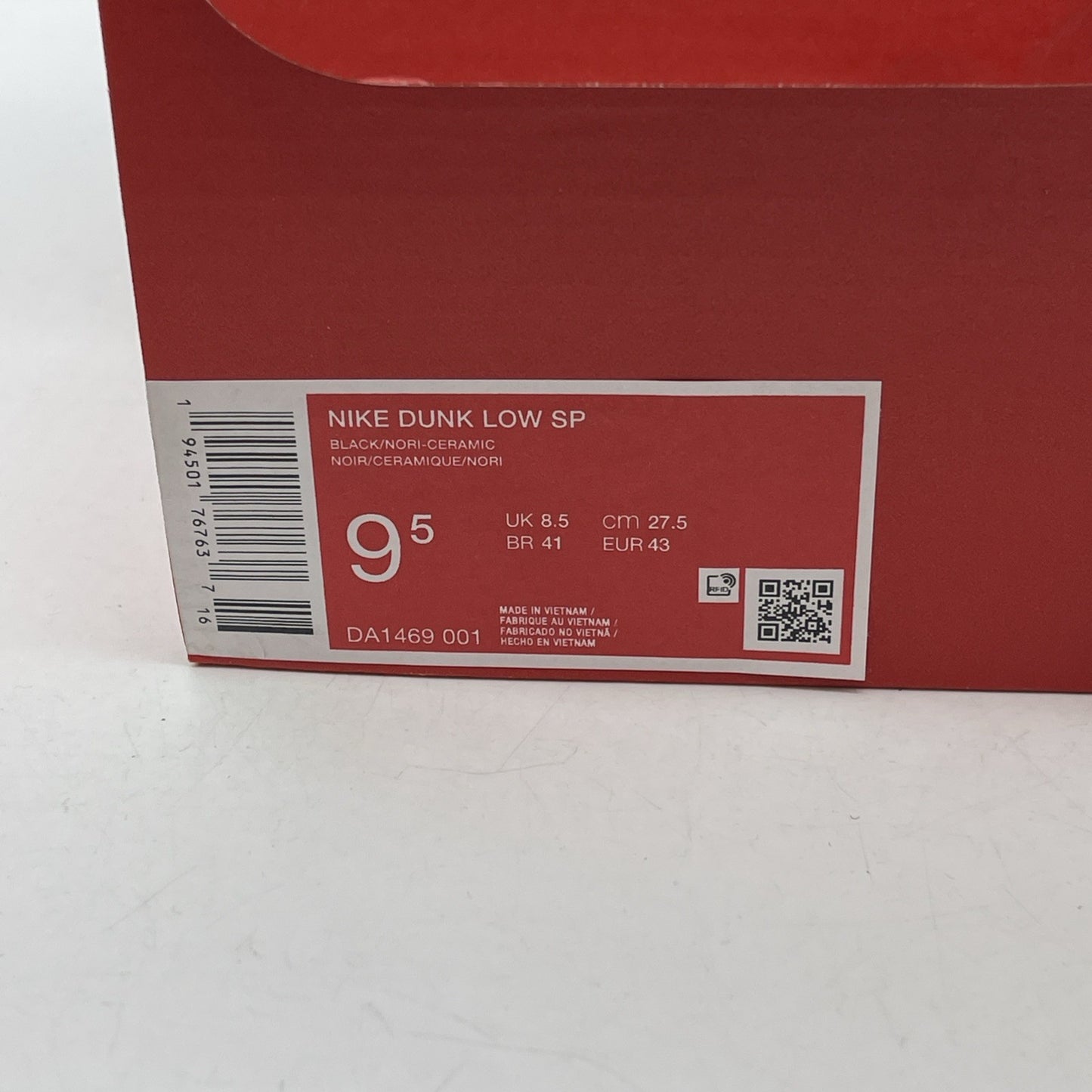 Size 9.5 - Nike Dunk SP Retro 2020 Low Ceramic Orange Suede (DA1469-001)
