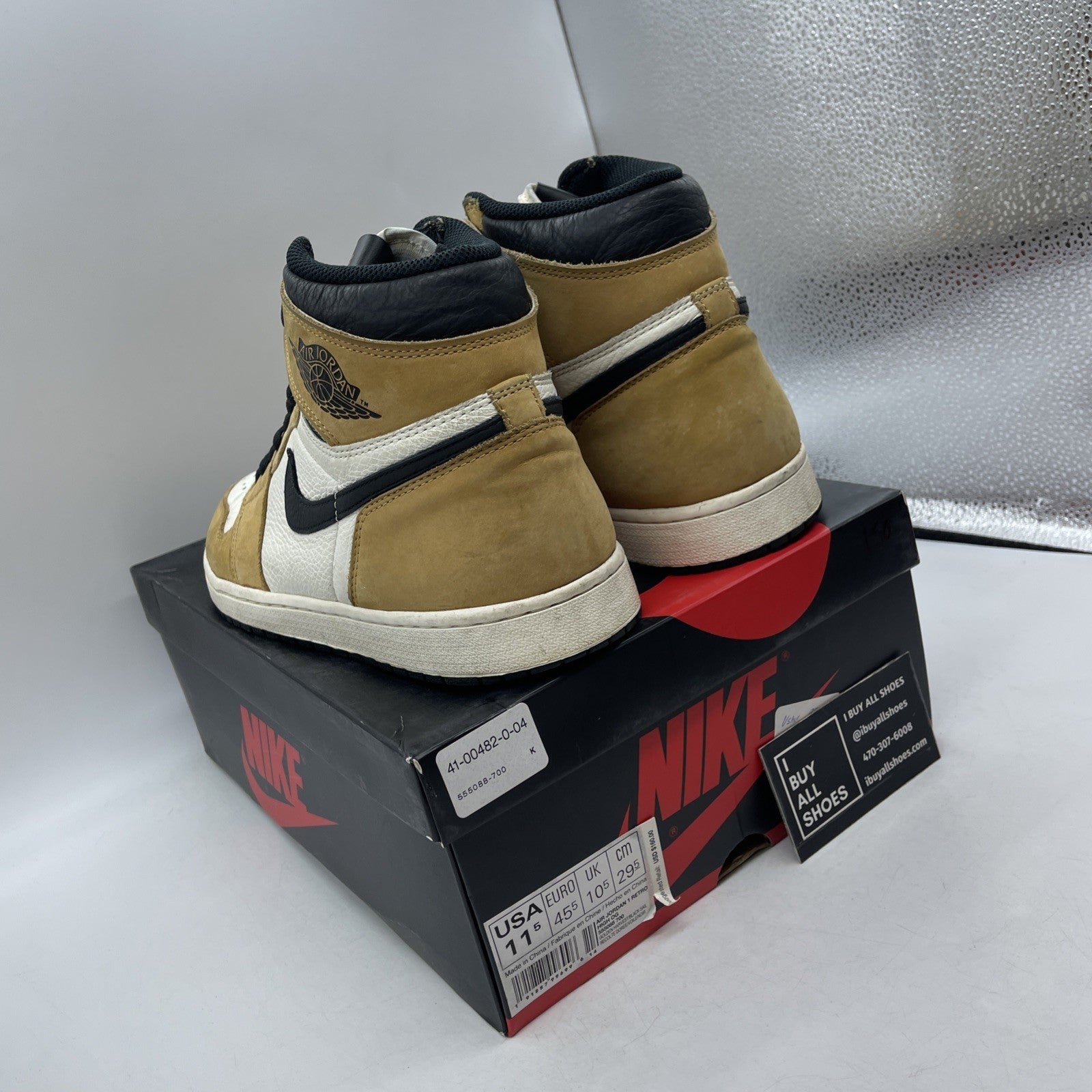 Size 11.5 - Air Jordan 1 Retro High OG Rookie of the Year 2018 (555088-700)