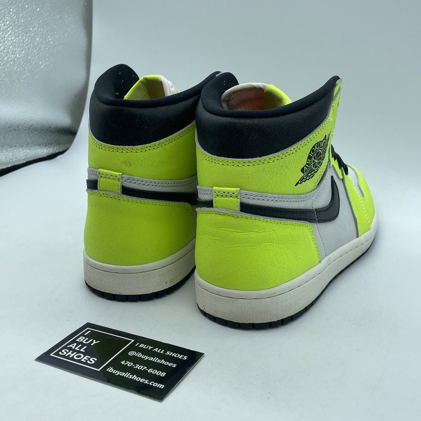 Size 8 - Jordan 1 Retro High OG Visionaire Neon Green Black White (555088-702)