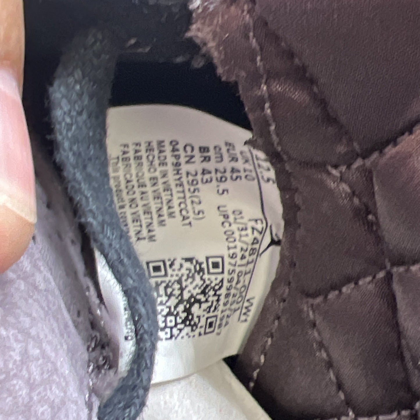 Size 12.5 - A Ma Maniére x Air Jordan 3 Retro While You Were Sleeping W