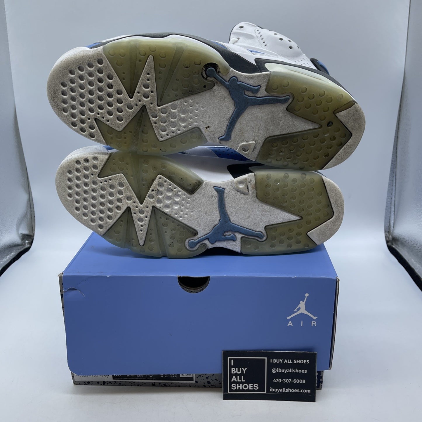 Size 8 - Jordan 6 Retro Mid UNC Home