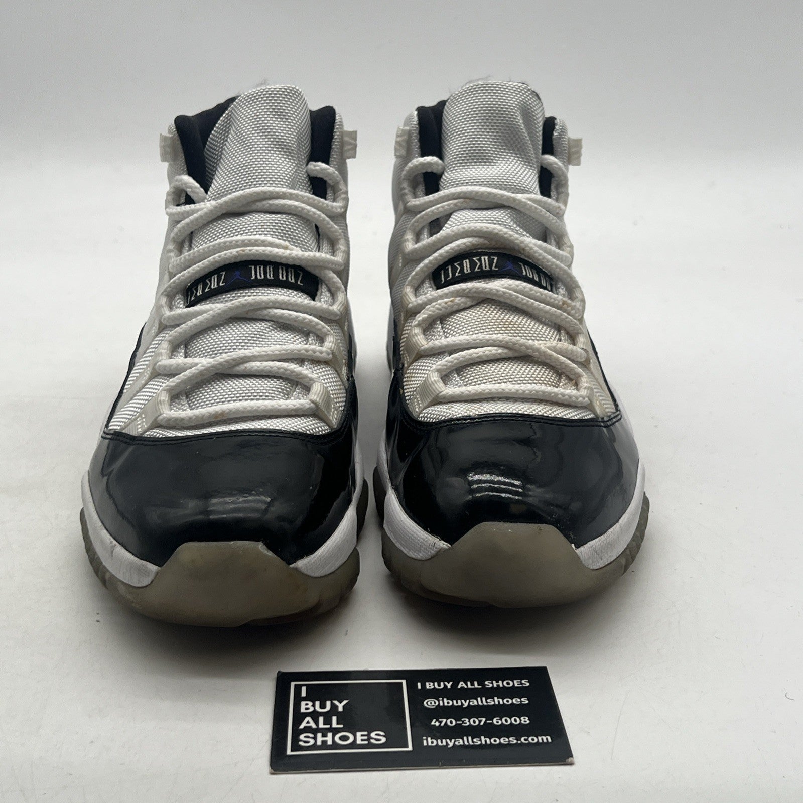 Size 9.5 - Air Jordan 11 Retro Concord 2011 (378037-107)