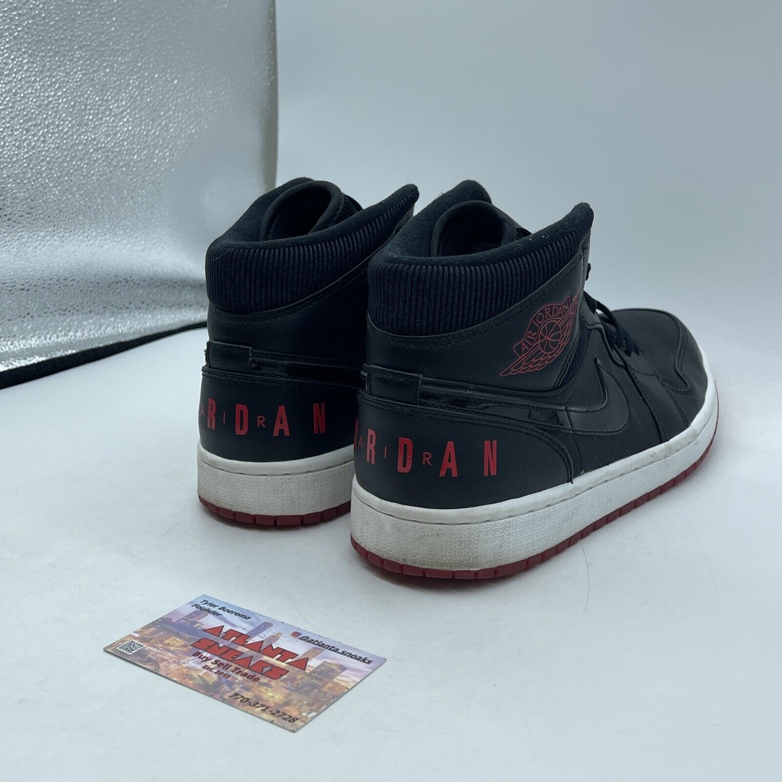 Size 9.5 - Air Jordan 1 Retro Mid Bred Black Red White Leather (BQ6578-001)