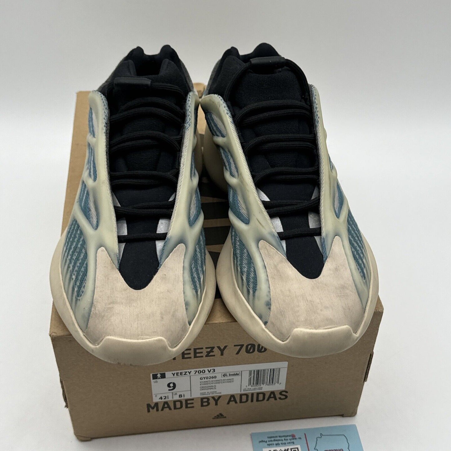 Size 9 - adidas Yeezy 700 V3 Kyanite Cream Blue Comfy Boost Kanye Vultures OG Al