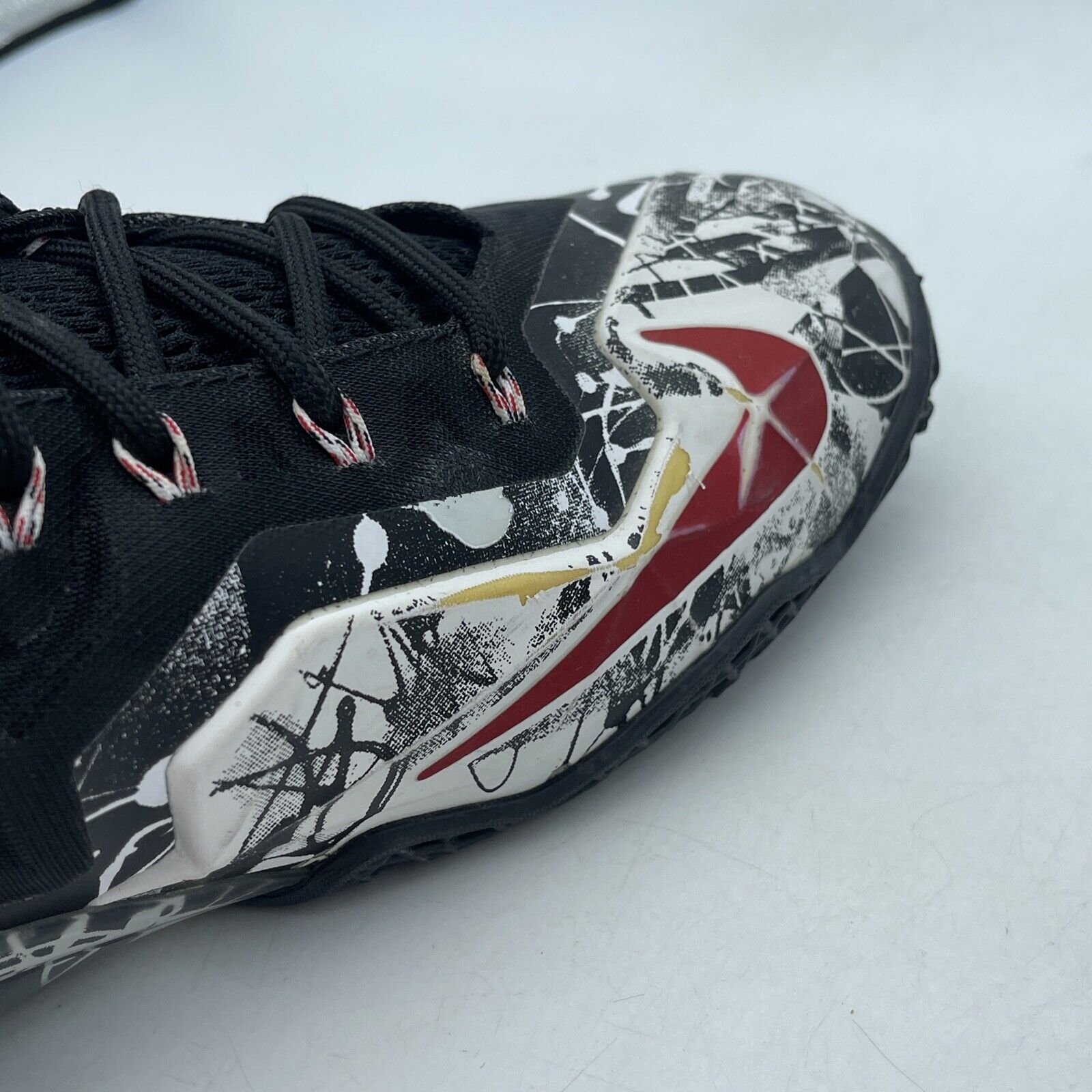Size 10.5 - Nike LeBron 11 Graffiti Black White Red Leather (616175-100)