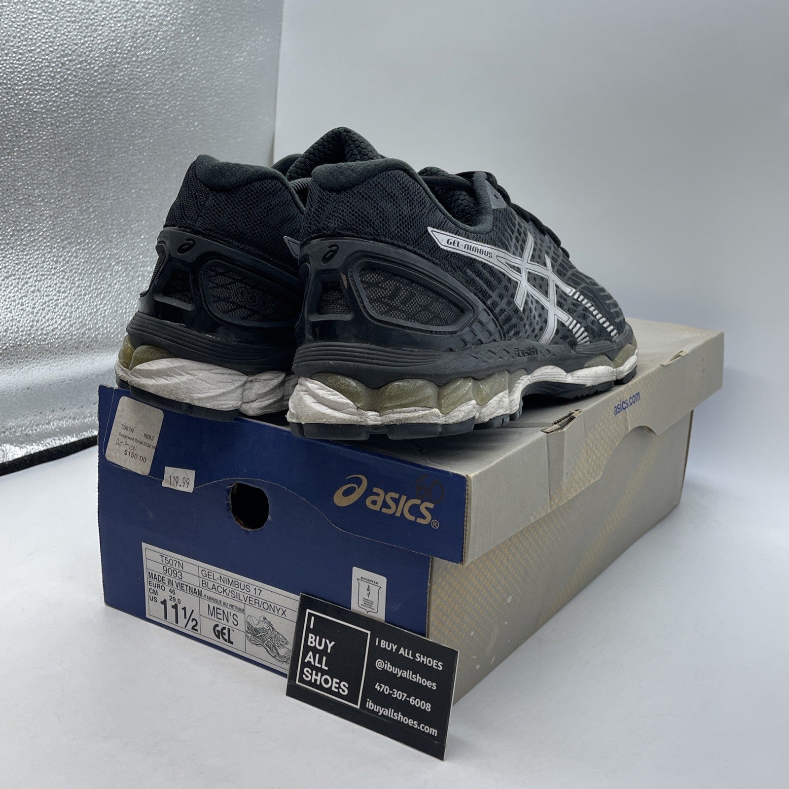 Size 11.5 - ASICS Gel-Nimbus 18 T650N Black Silver