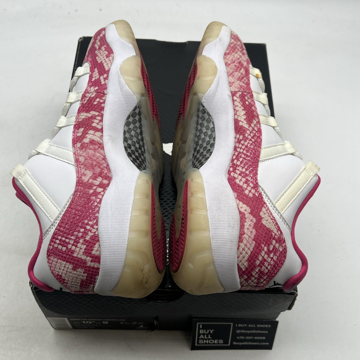 Size 10.5 - Air Jordan 11 Retro Low Pink Snakeskin W (AH7860-106)