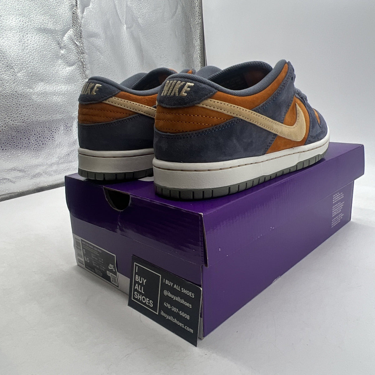 Size 8 - Nike Dunk SB Low Light Carbon Monarch (HF3063-002)