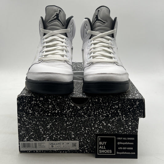 Size 9 - Air Jordan 5 Retro White Black (DD0587-100)