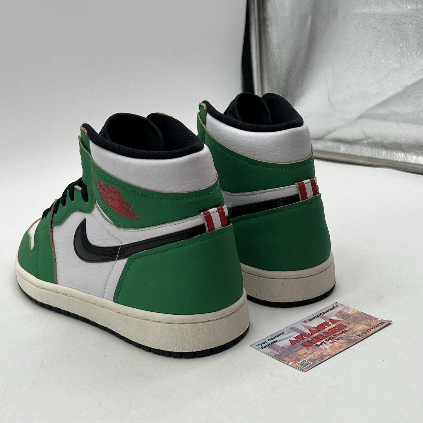 Size 10 - Air Jordan 1 Retro OG High Lucky Green W White (DB4612-300)