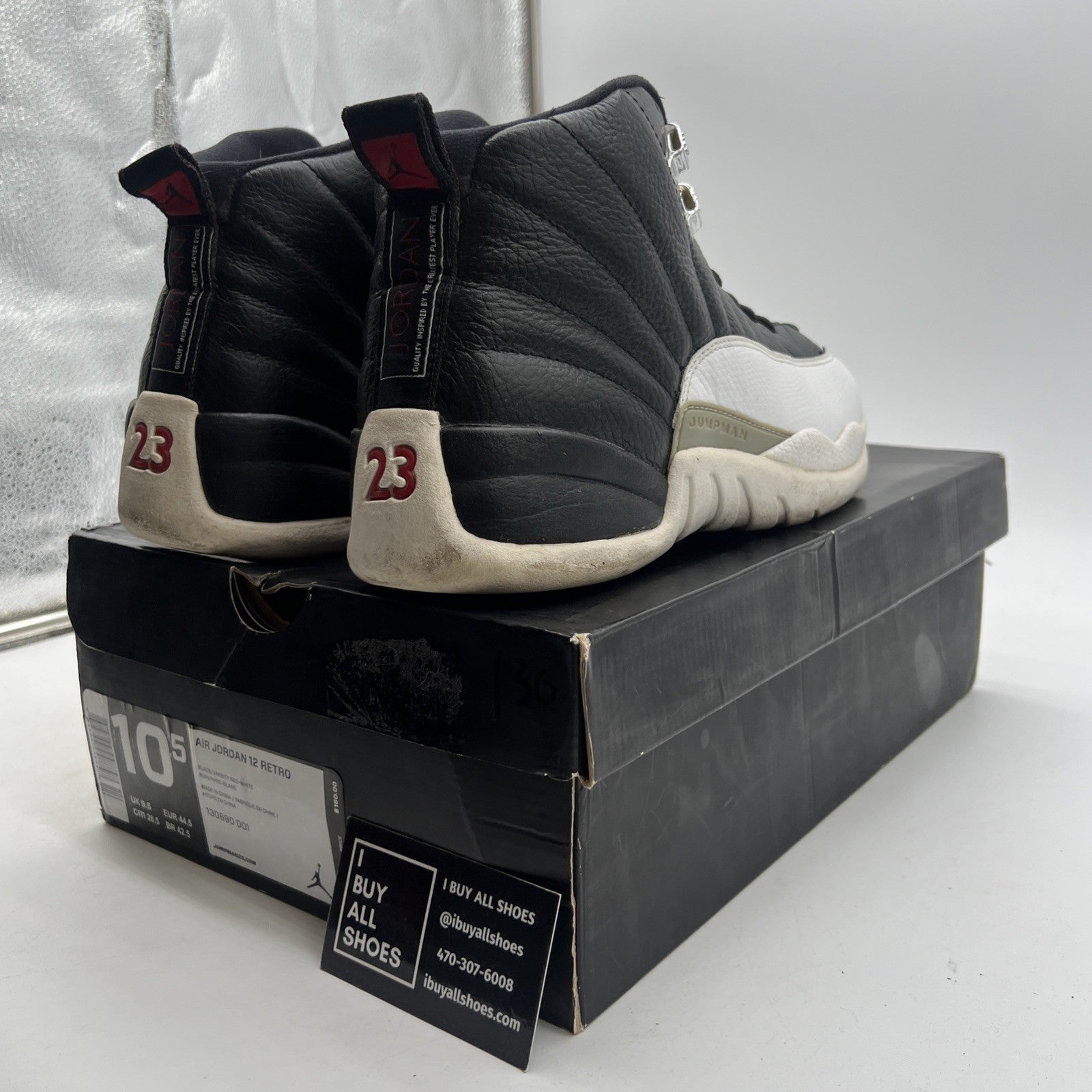 Size 10.5 - Air Jordan 12 Retro 2012 Playoff (130690-001)