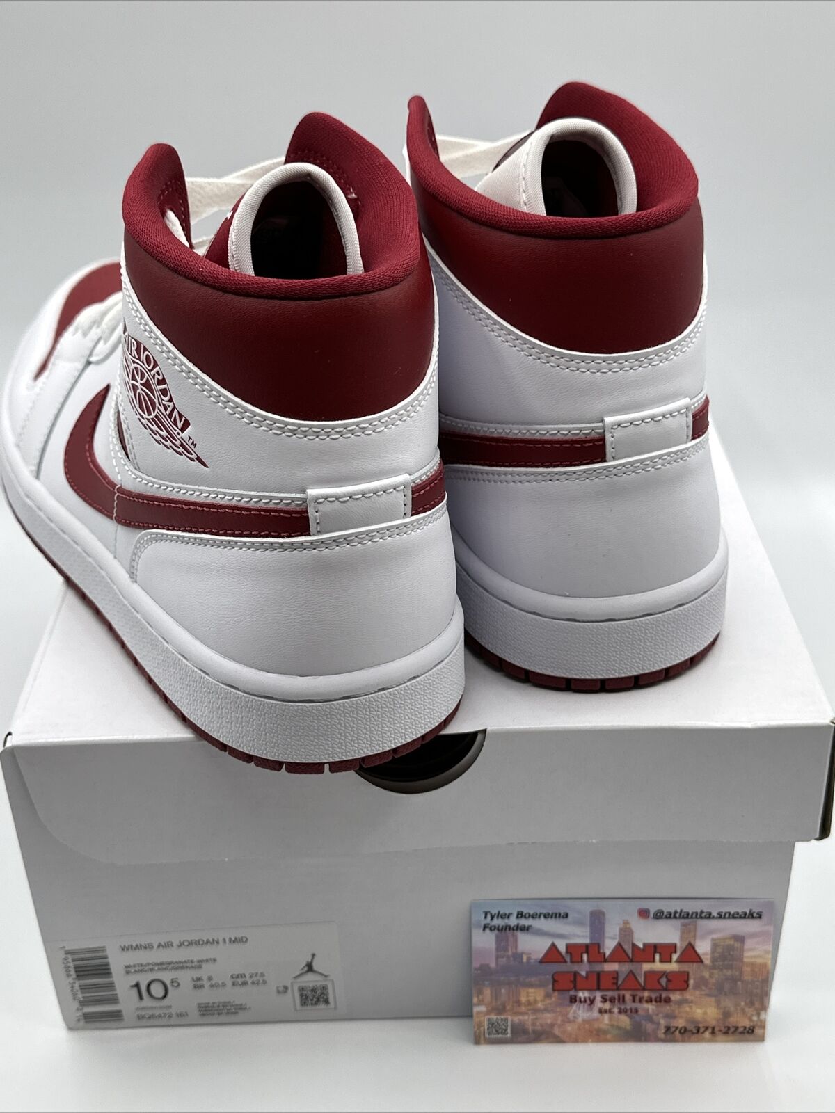 Size 10.5 - Jordan 1 Mid Reverse Chicago