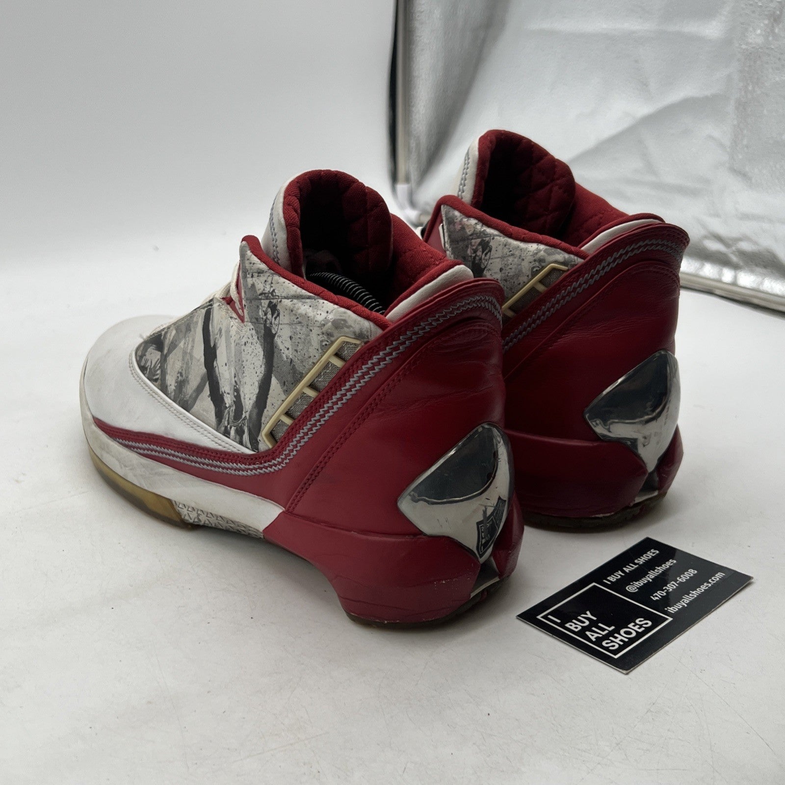 Size 9.5 - Air Jordan 22 OG Omega (315299-162)