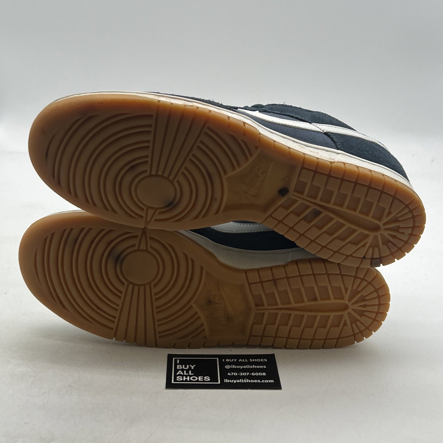 Size 11 - Nike Dunk SE Low Armory Navy Gum (HQ1931-400)