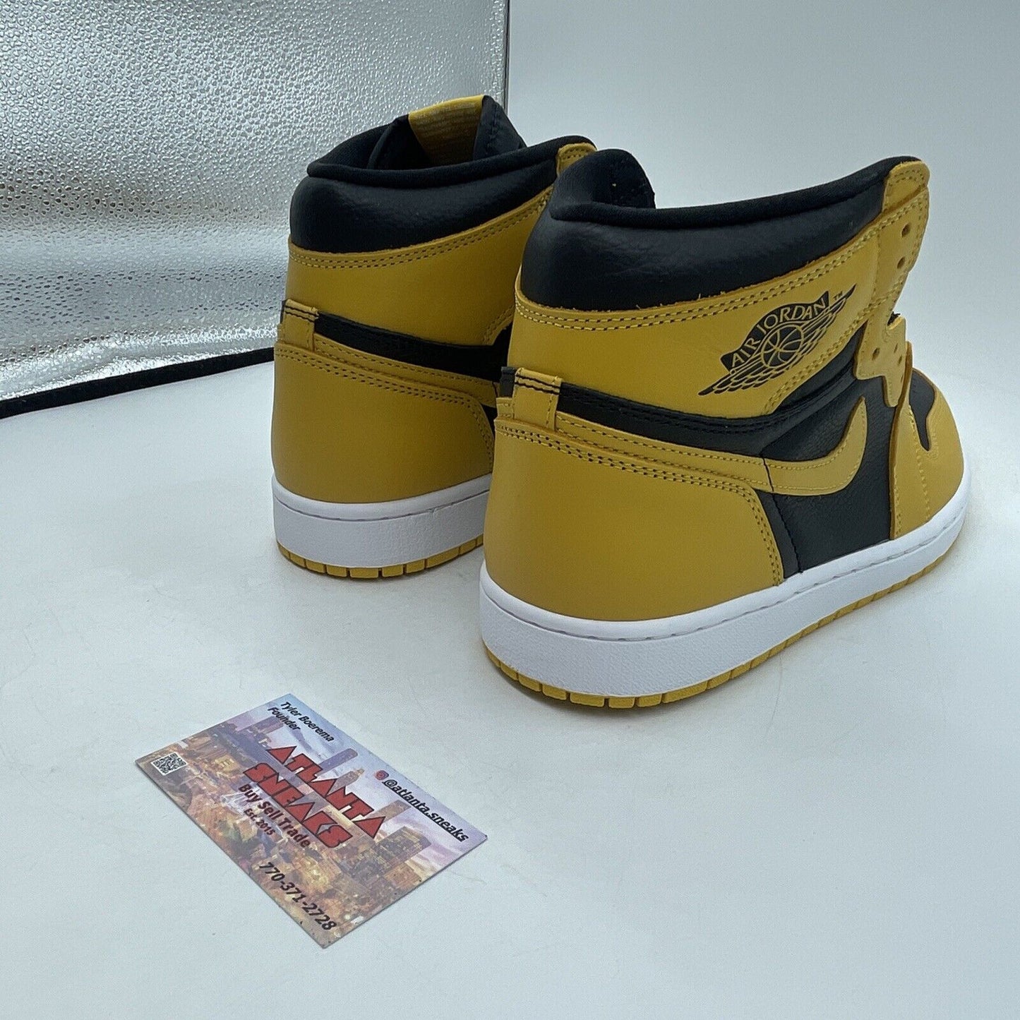 Size 10 - Jordan 1 Retro OG High Pollen Yellow Black White (555088-701)
