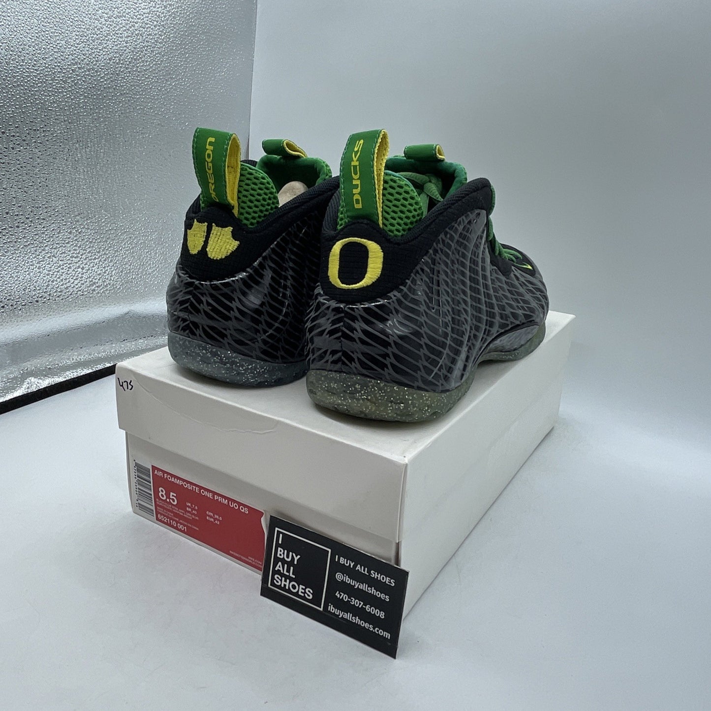 Size 8.5 - Nike Air Foamposite One Oregon Ducks (652110-001)
