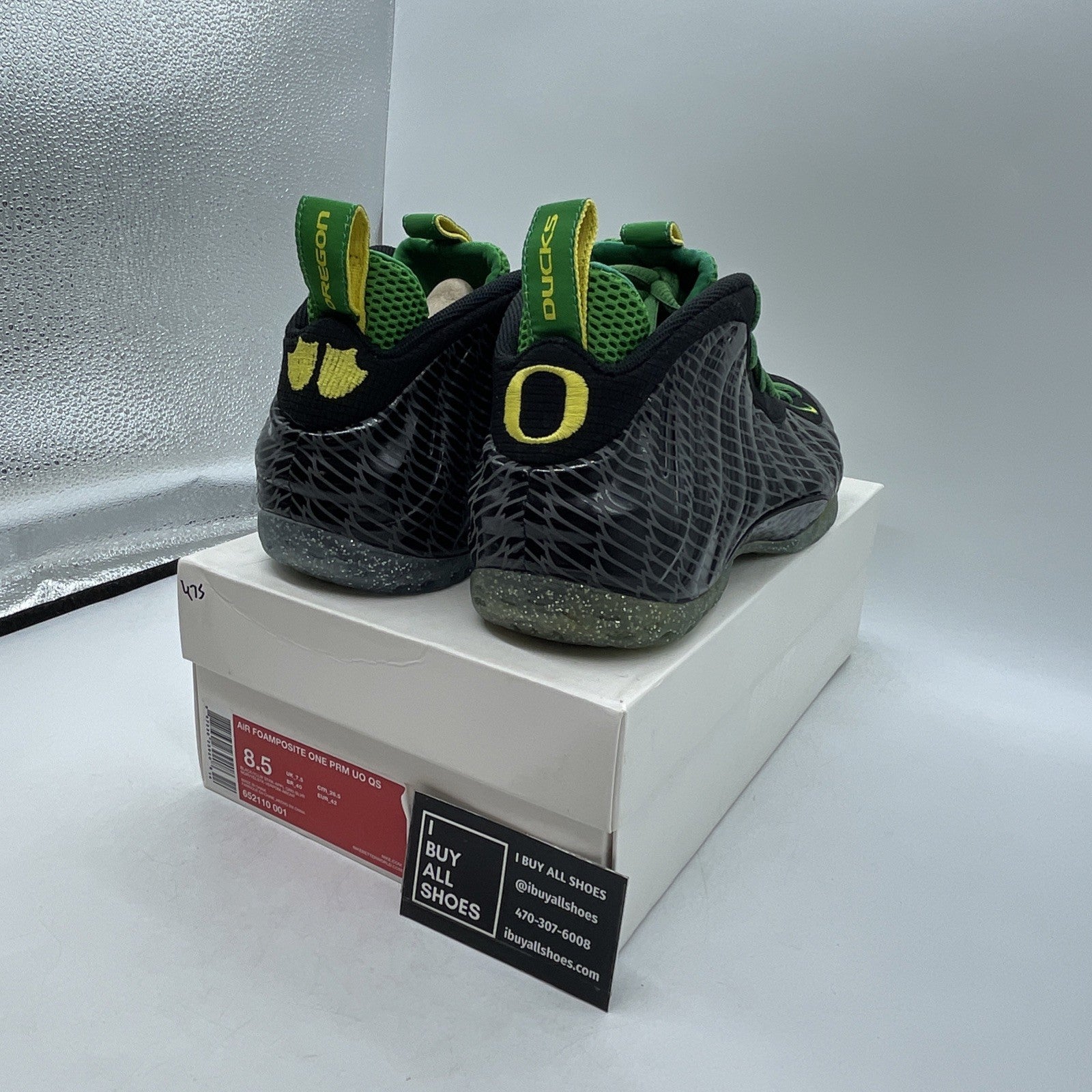 Size 8.5 - Nike Air Foamposite One Oregon Ducks (652110-001)
