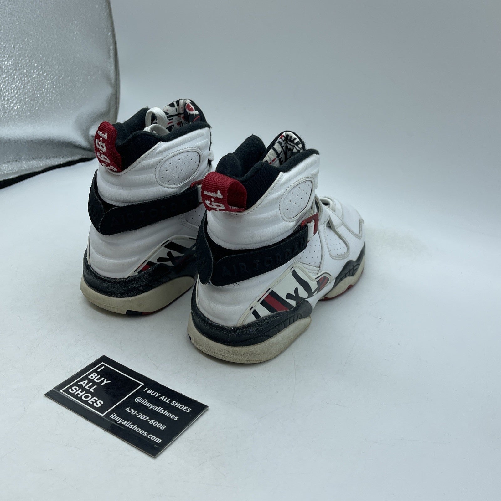 Size 5.5Y - Air Jordan 8 Retro Alternate (305368-104)