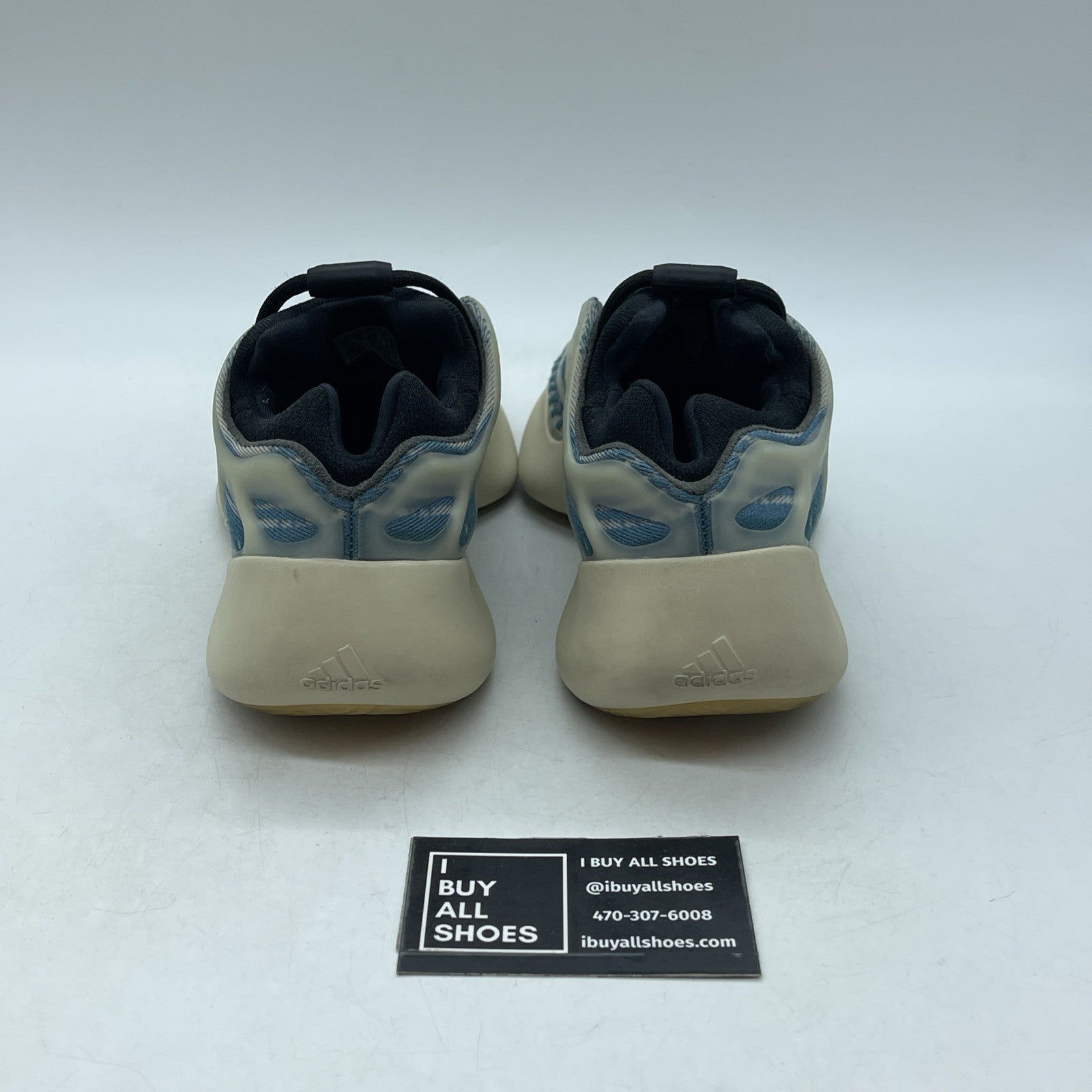 Size 5.5 - adidas Yeezy 700 V3 Kyanite (GY0260)