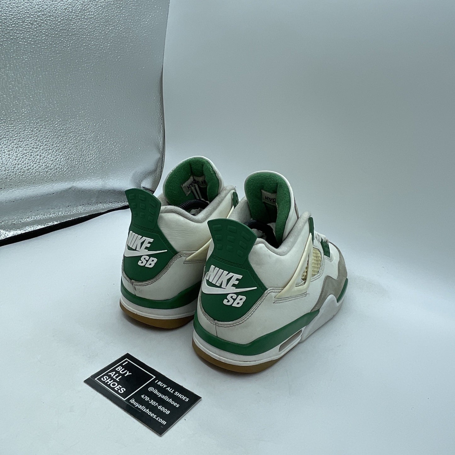 Size 9 - Air Jordan 4 Retro SP x Nike SB Mid Pine Green (DR5415-103)