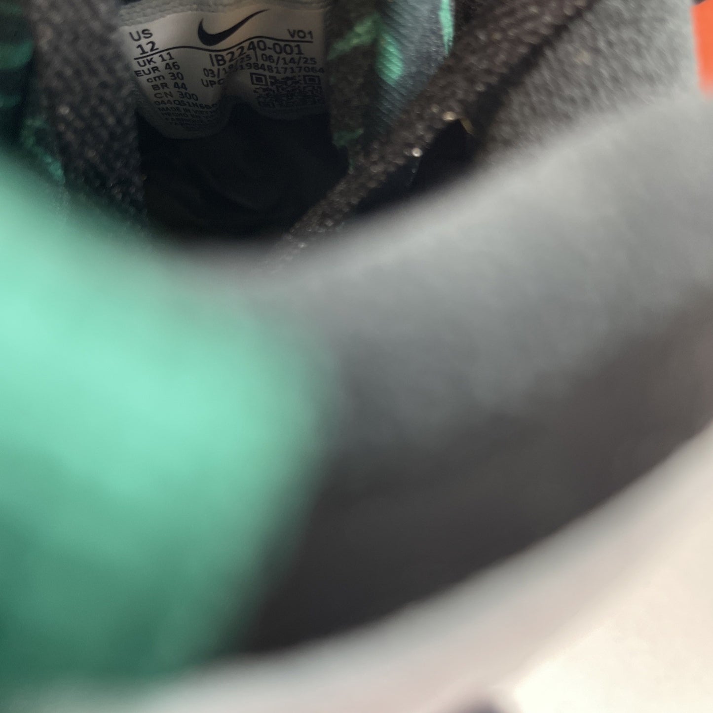 Size 12 - Nike Air Diamond Turf 2025 Emerald (IB2240-001)