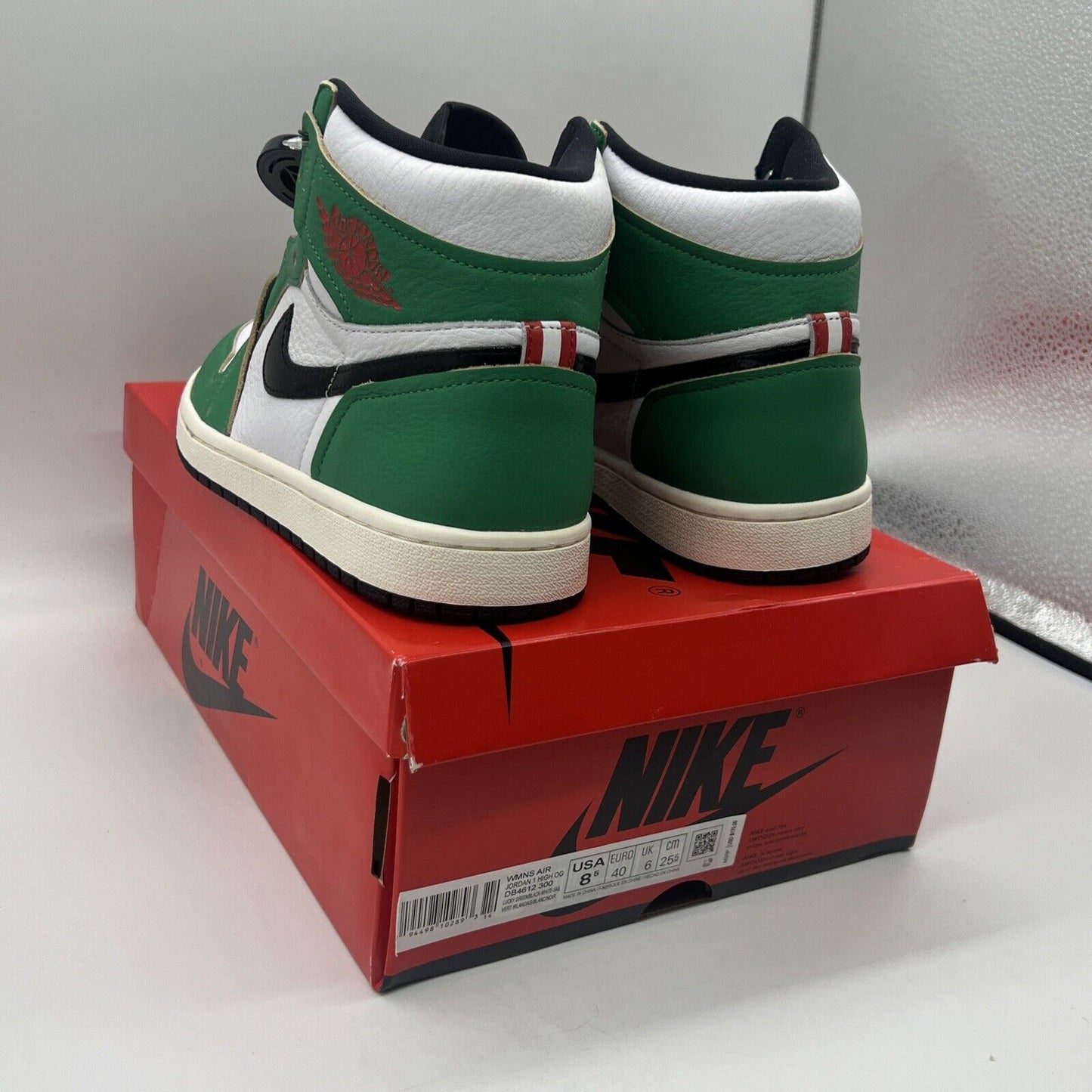 Size 8.5 - Air Jordan 1 Retro OG Lucky Green W Brand New Og All Black White Red