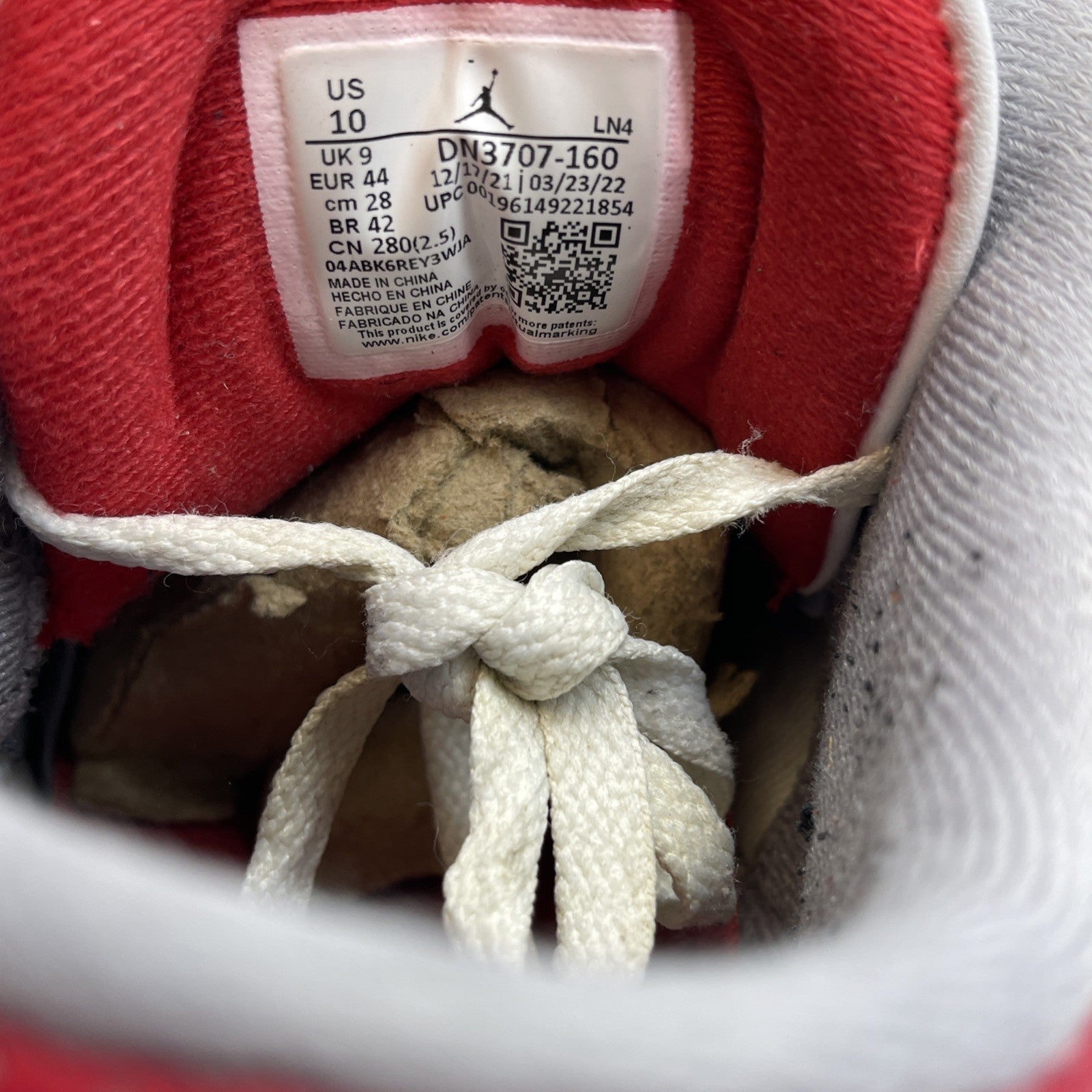 Size 10 - Jordan 3 Retro Mid Fire Red White Suede Leather (DN3707-160)
