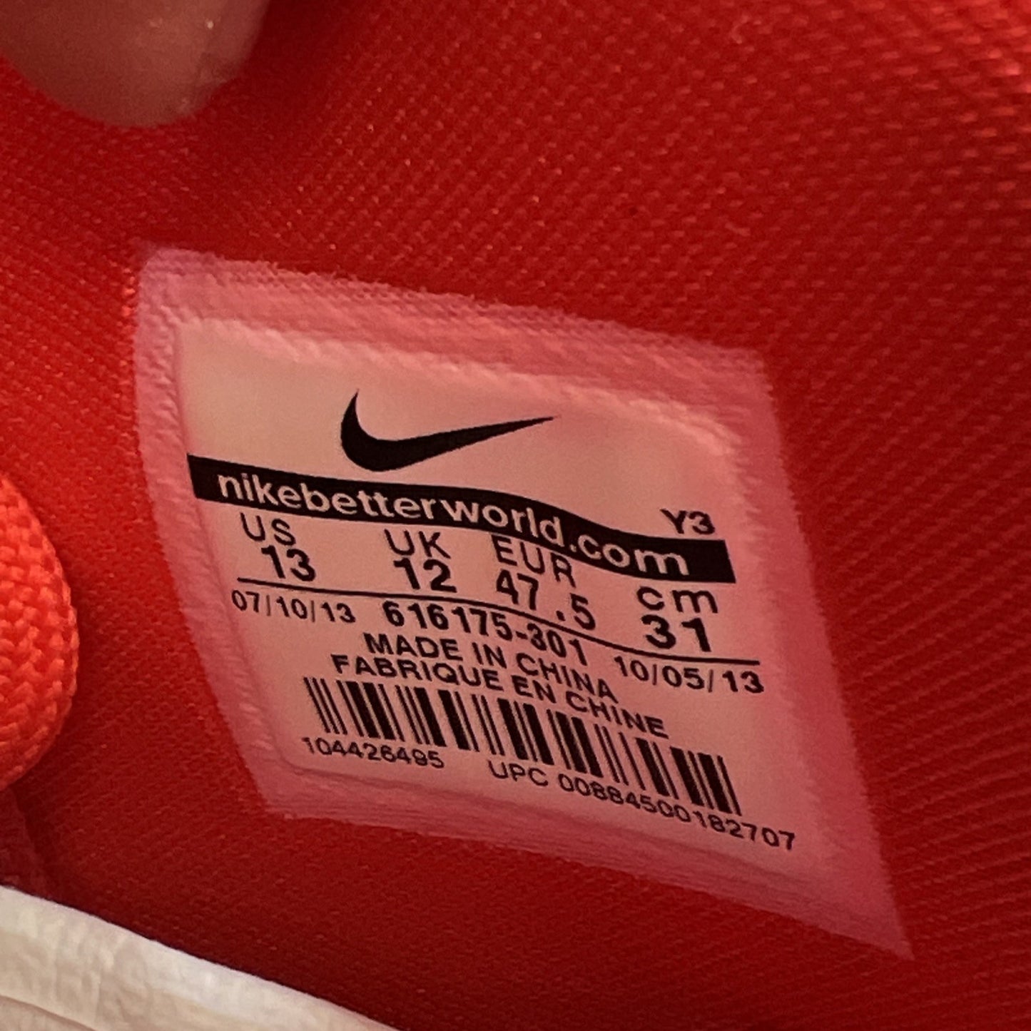 Size 13 - Nike LeBron 11 Christmas (616175-301)