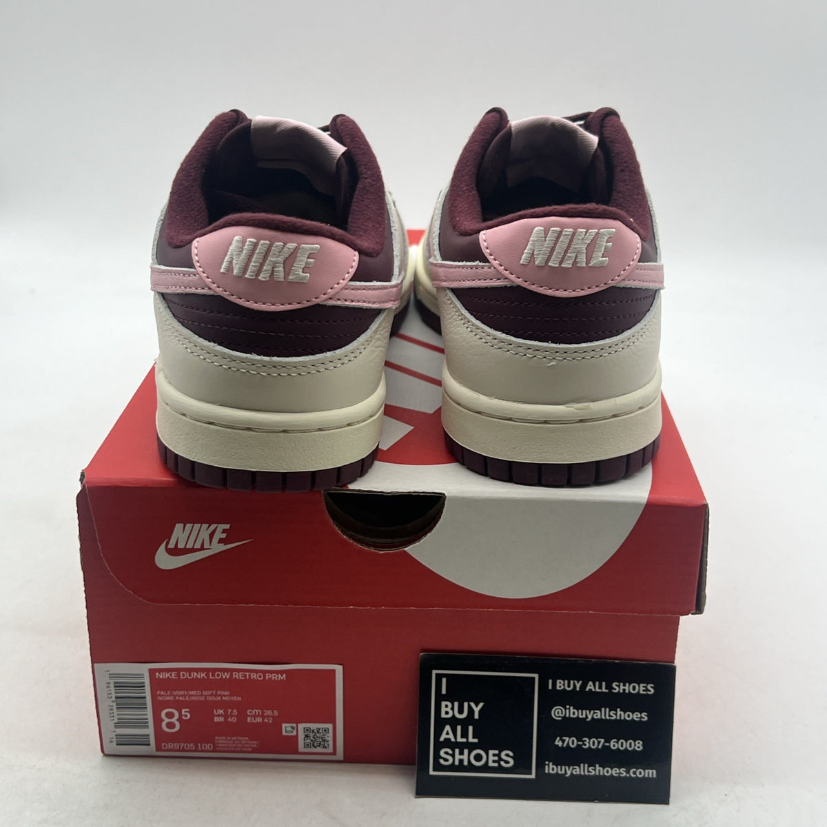 Size 8.5 - Nike Dunk Low Premium Valentine's Day (DR9705-100)