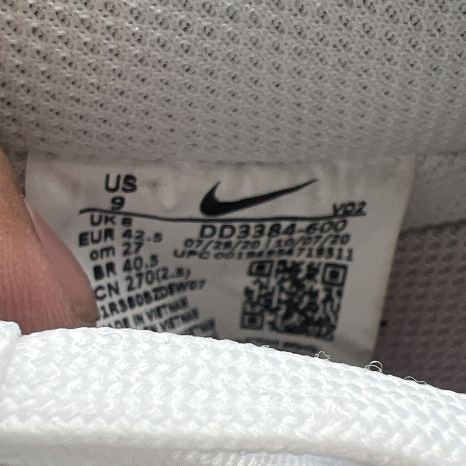 Size 9 - Nike Air Force 1 '07 QS Low Valentine’s Day Love Letter (DD3384-600)
