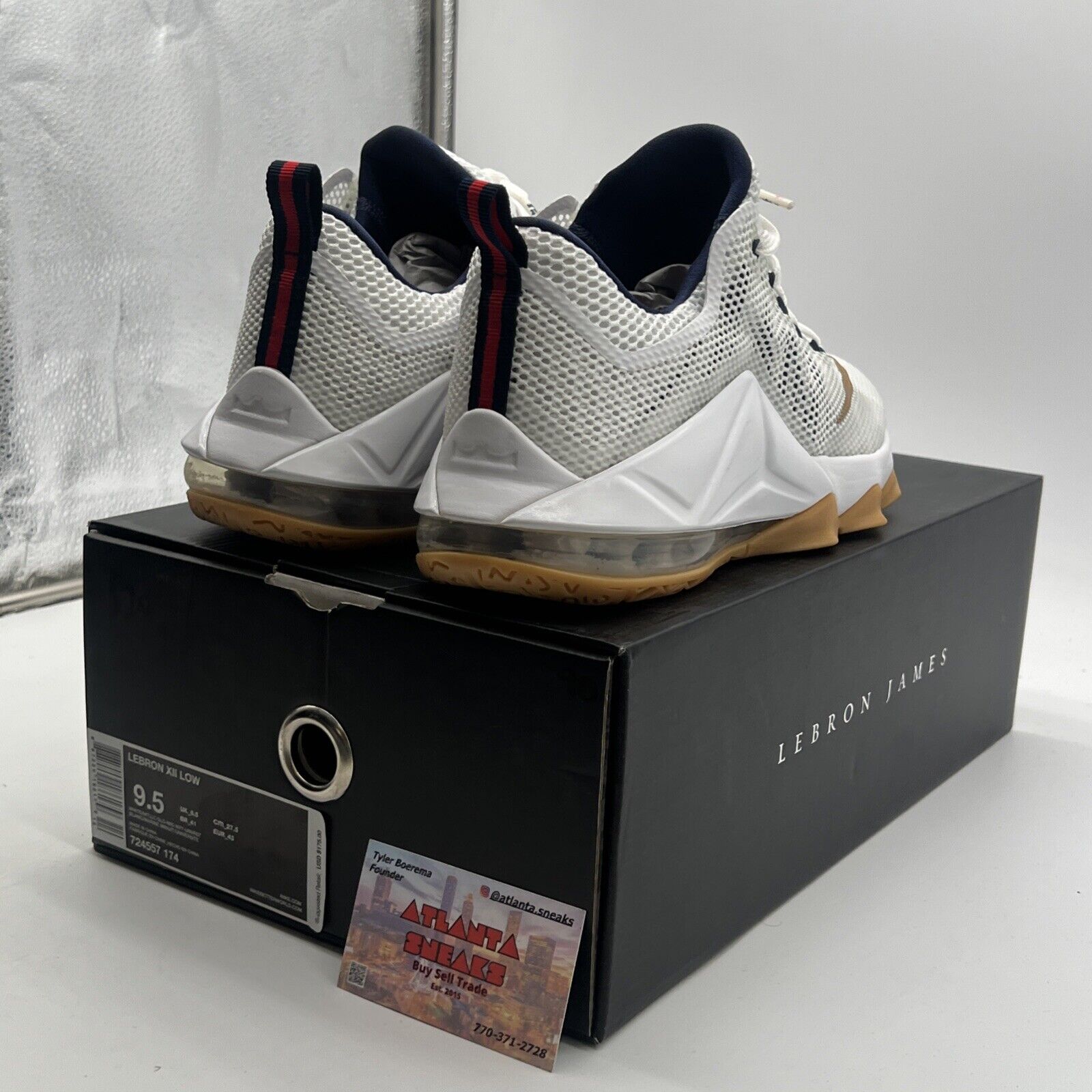Size 9.5 - Nike LeBron 12 Low USA (724557-174)