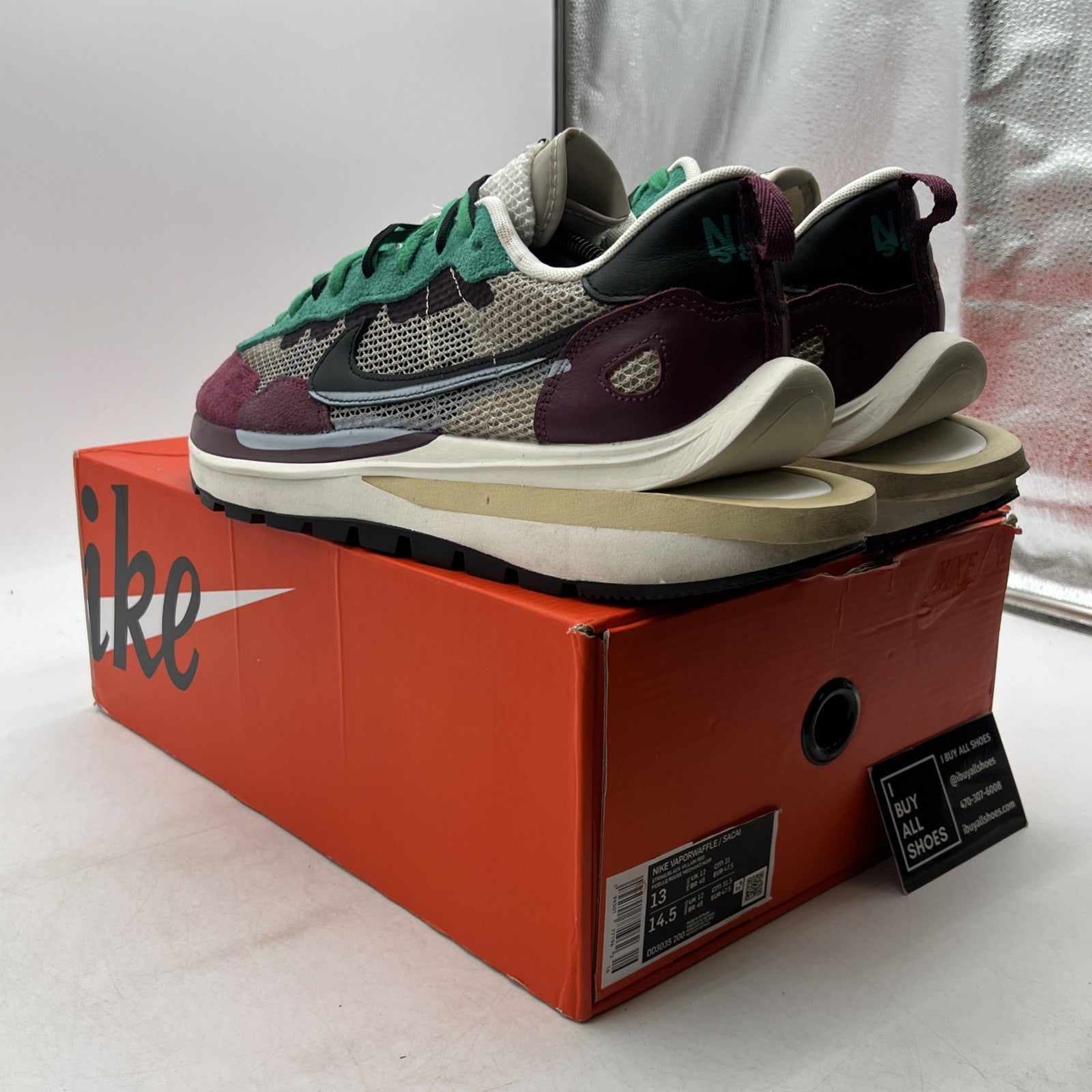 Size 13 - Nike sacai x VaporWaffle SP Villain Red (DD3035-200)