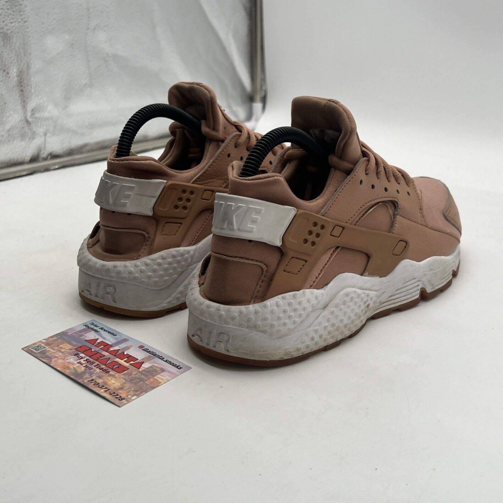 Size 8.5 - Nike Air Huarache Run Dusted Clay W (634835-200)