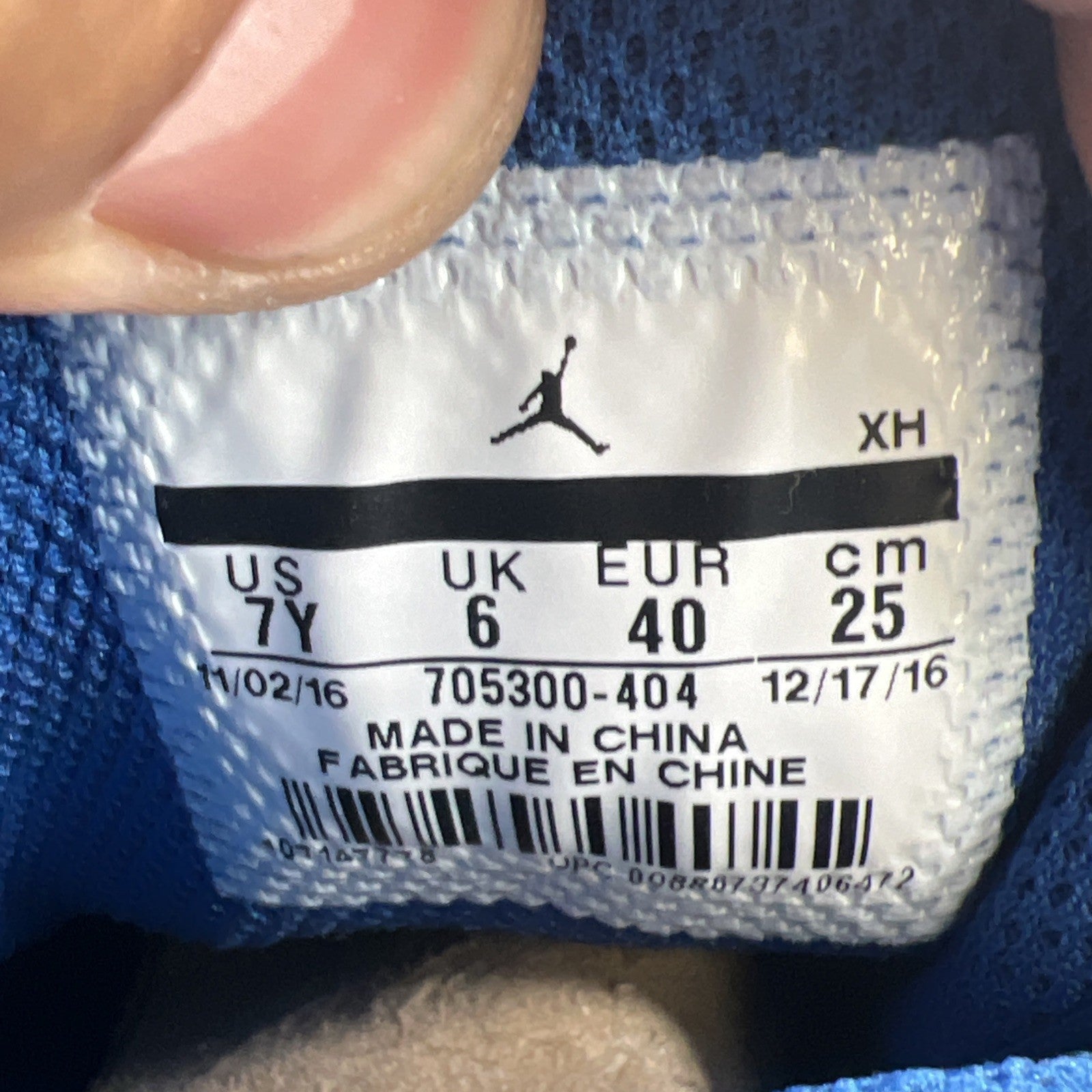 Size 7Y - Nike Air Jordan 1 Retro High Team Royal Suede Youth(705300-404)
