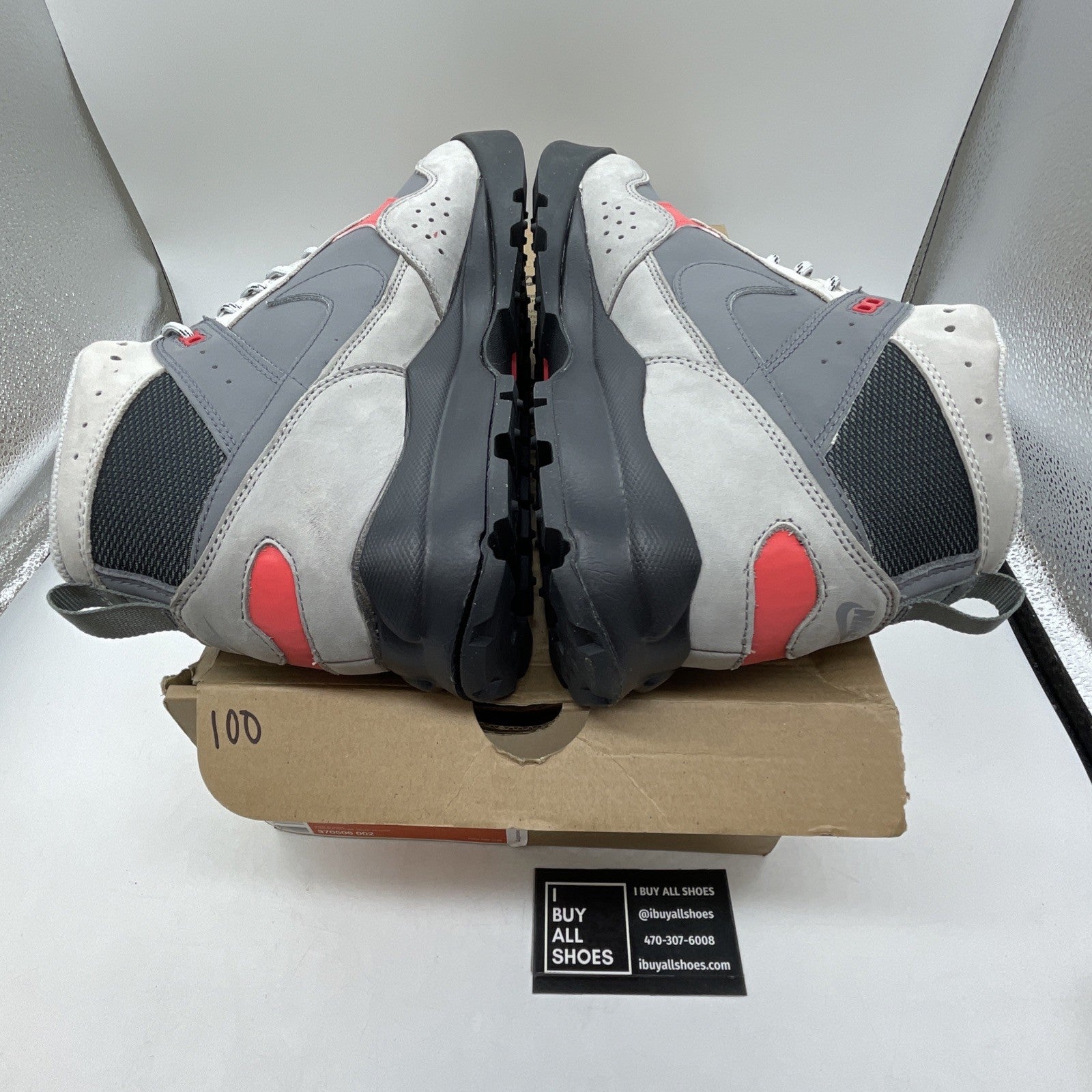 Size 10.5 - NIKE ACG Lo WILD PEG MID (370506-002