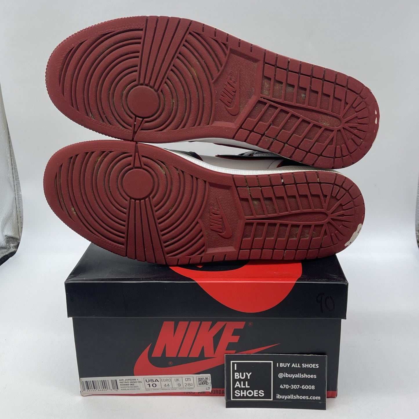 Size 10 - Jordan 1 Retro High OG Bloodline White Black Leather (555088-062)