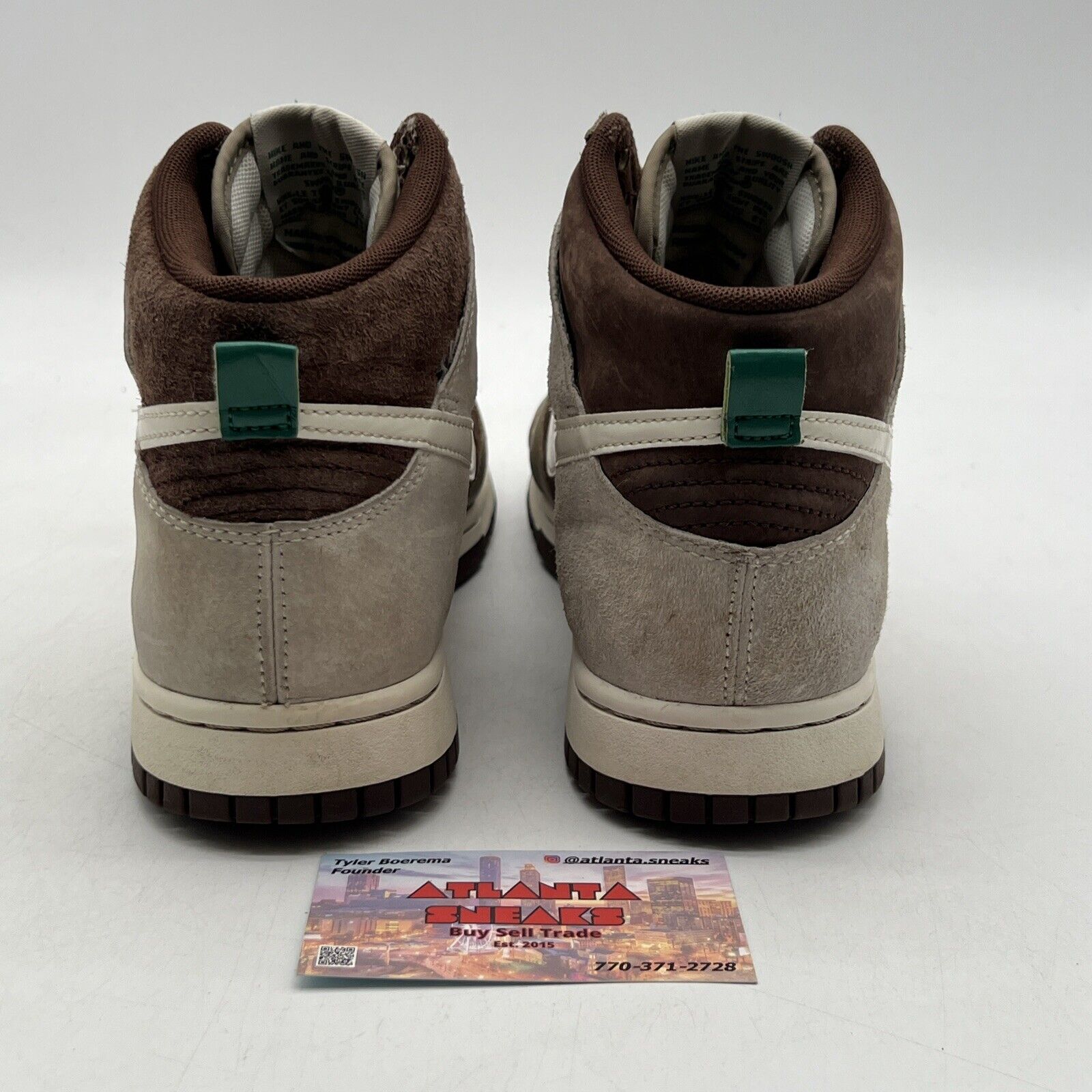 Size 7.5 - Nike Dunk High Light Chocolate Suede White (DH5348-100)