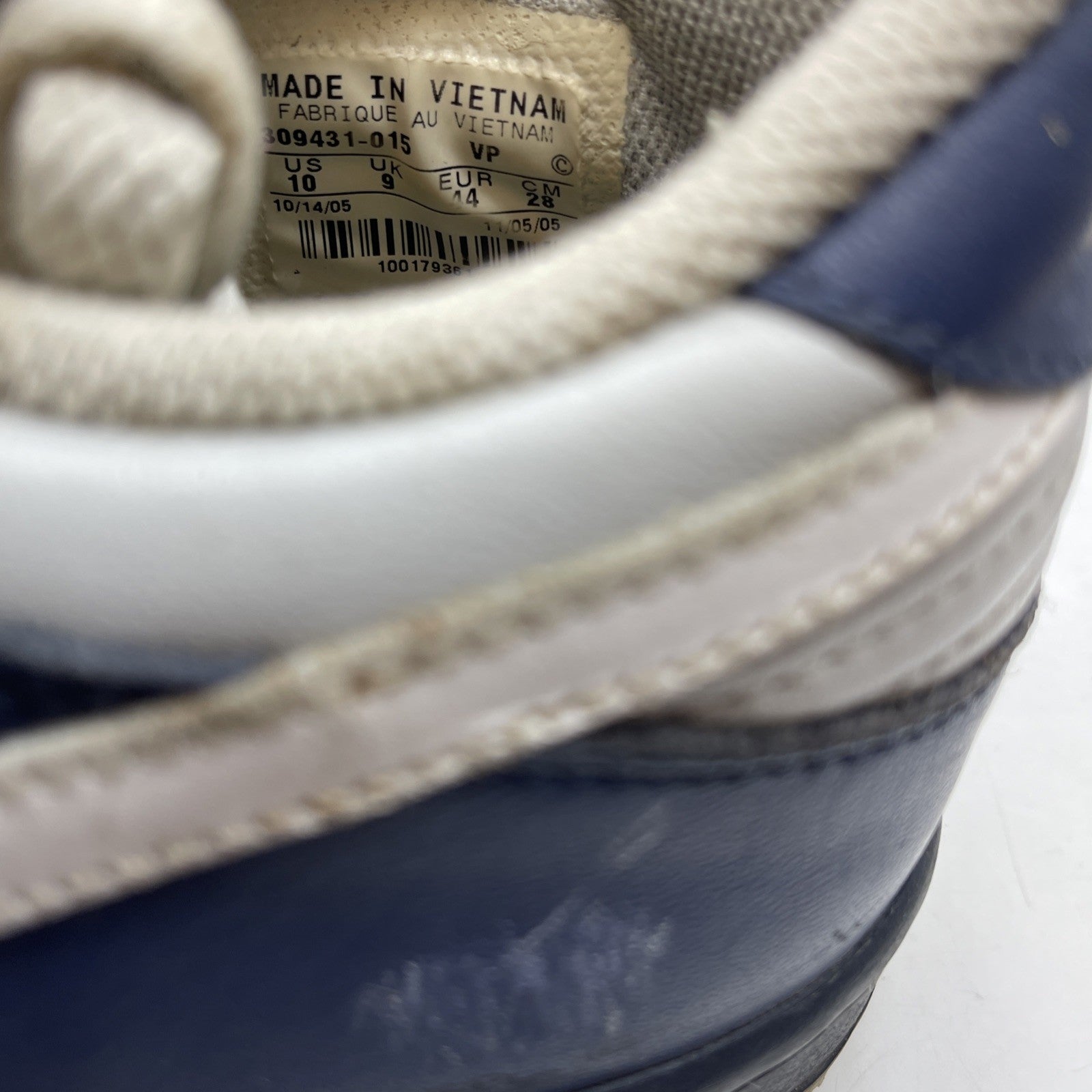 Size 10 - Nike Dunk Low Gray (309431-015)