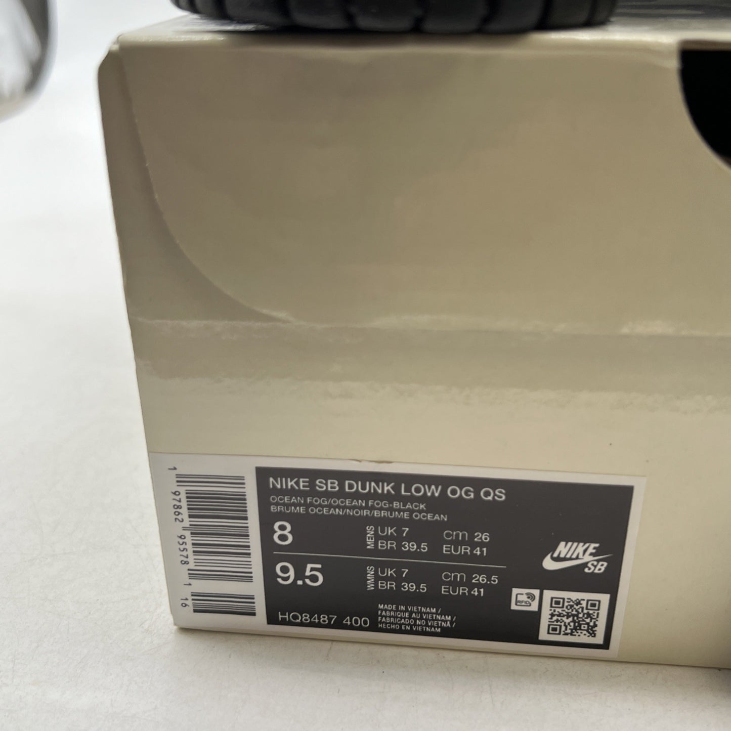 Size 8 - Nike Supreme x Dunk SB Low Ocean Fog (HQ8487-400)