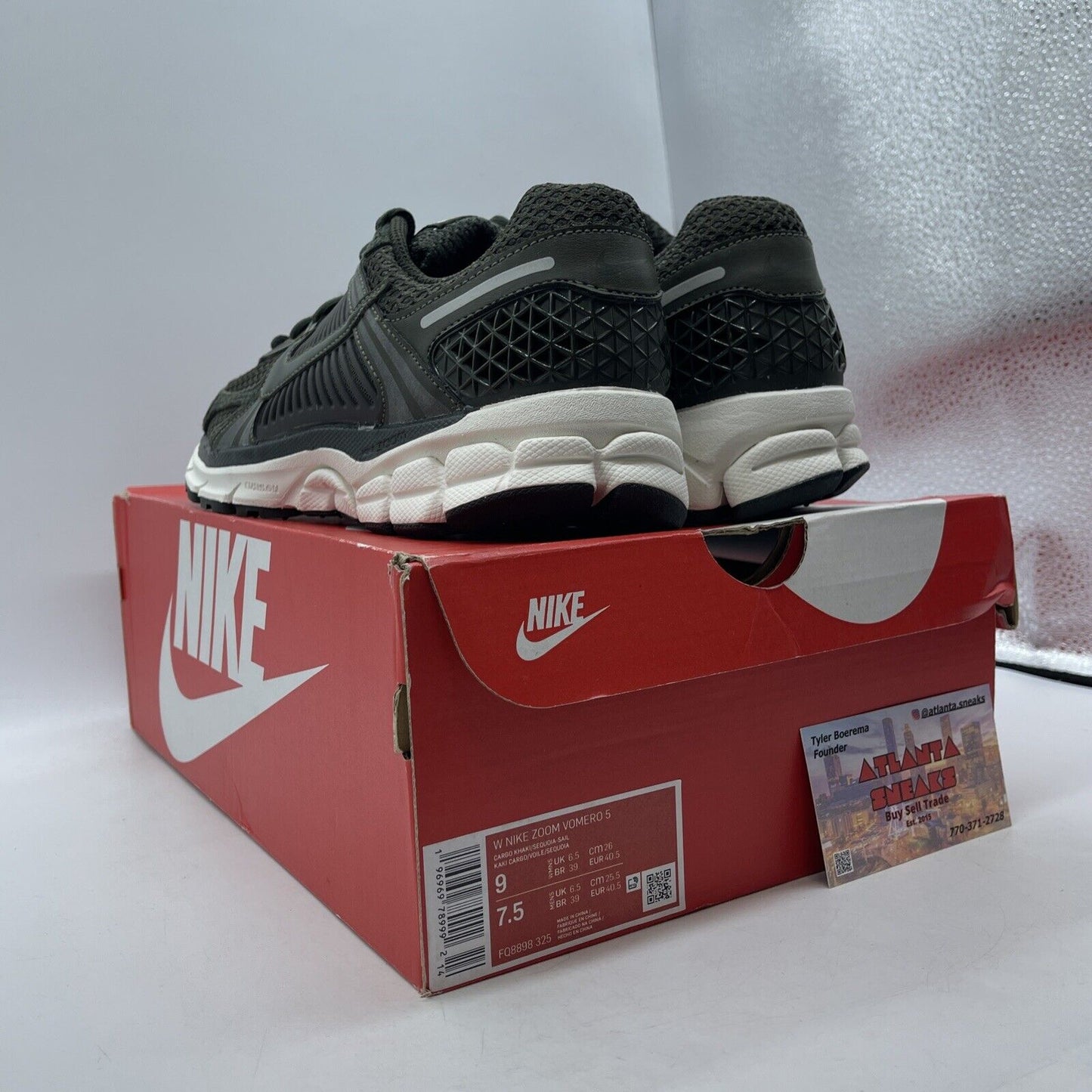 Size 9W - Nike Air Zoom Vomero 5 Sequoia Olive Green (FQ8898-325)