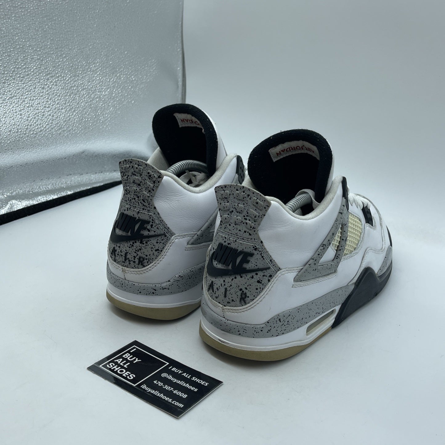 Size 10 - Jordan 4 Retro OG Mid White Cement Grey Black Leather (840606-192)