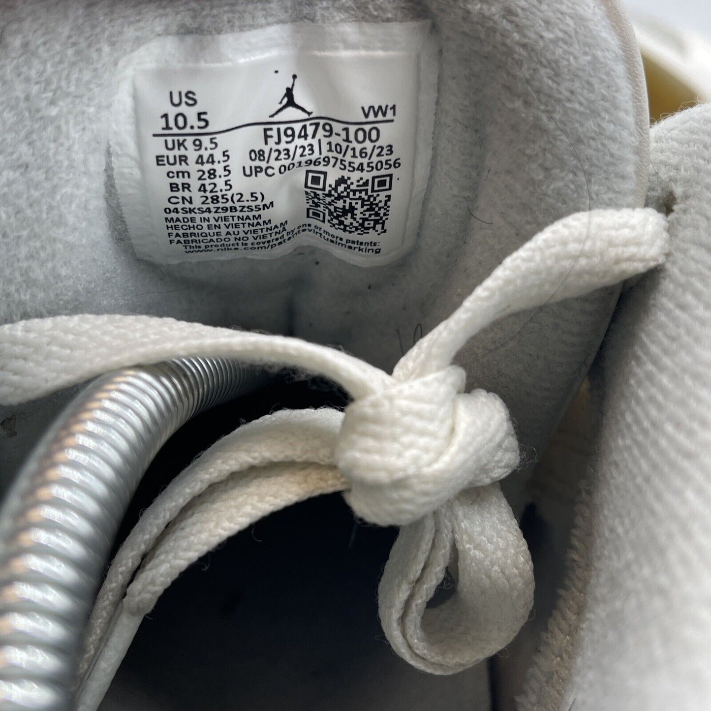 Size 10.5 - Air Jordan 3 Retro Craft Ivory/Grey White Leather (FJ9579-100)