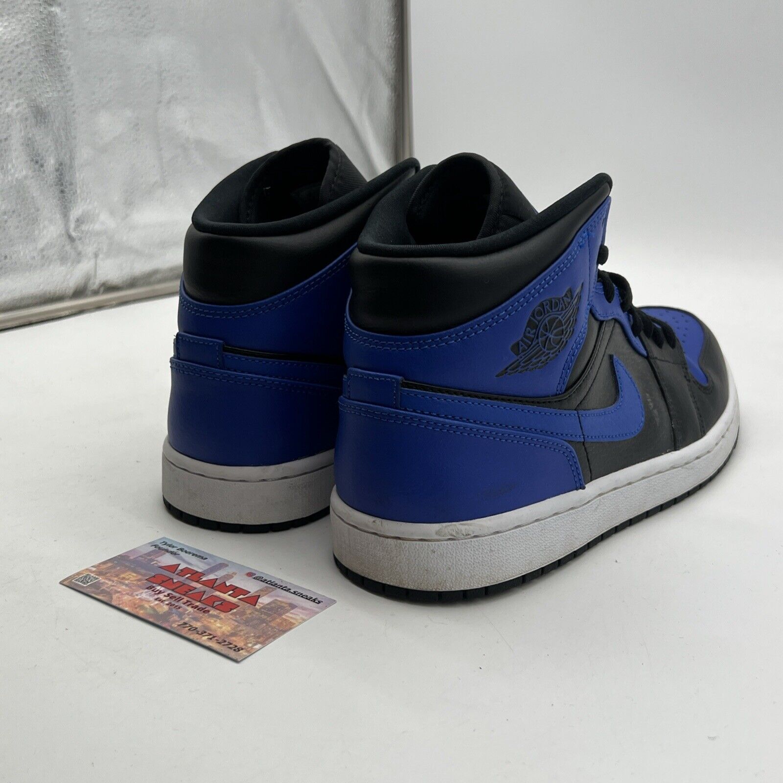 Size 9.5 - Air Jordan 1 Mid Hyper Royal 2021 (554724-077)