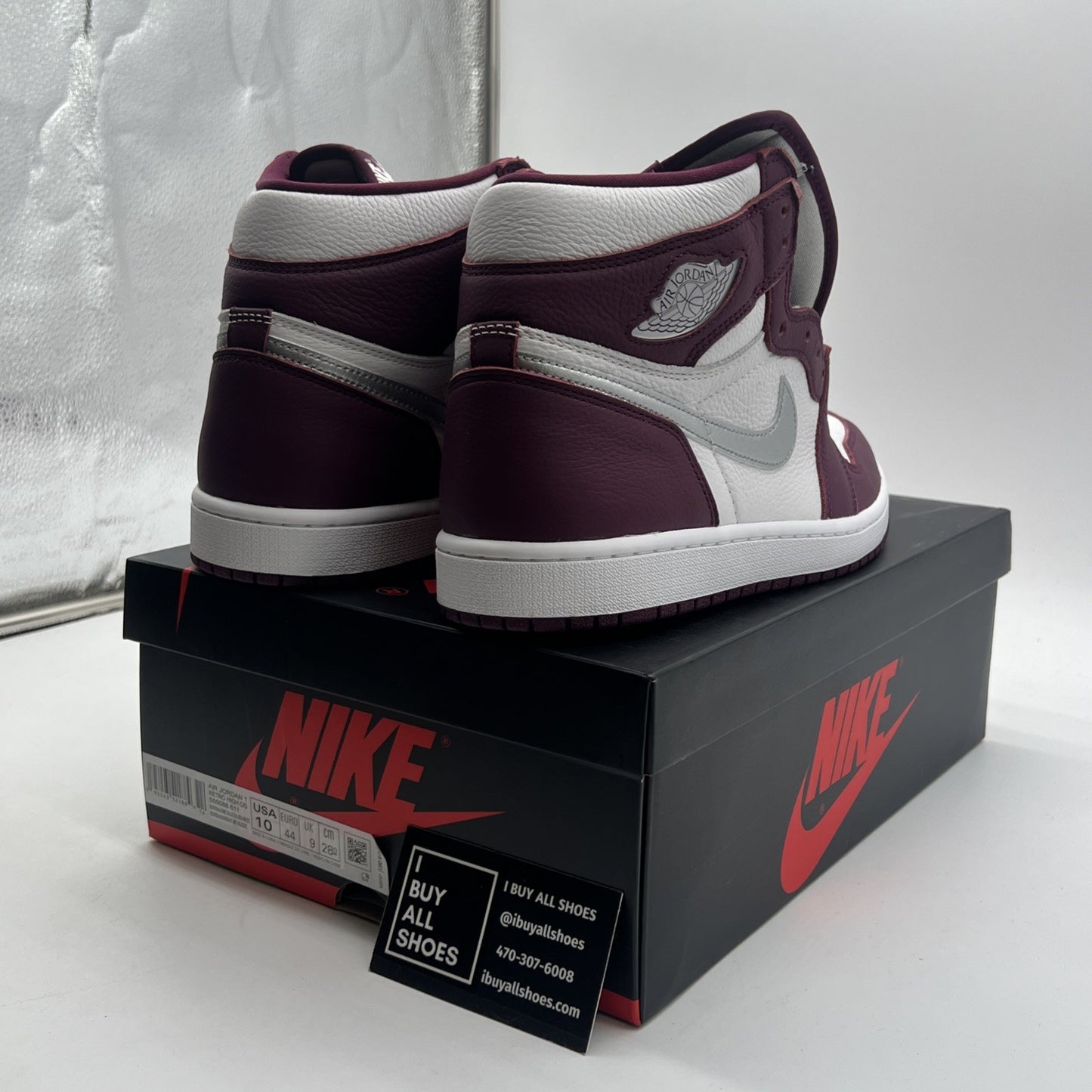 Size 10 - Air Jordan 1 Retro High OG Bordeaux (555088-611)